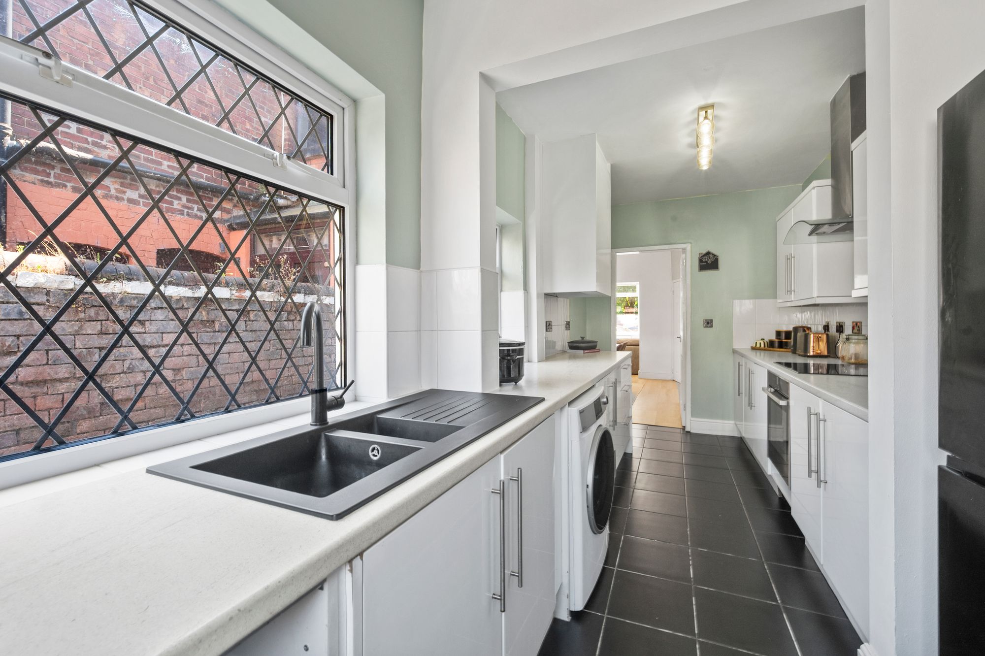 Lingholme Road, St. Helens, WA10