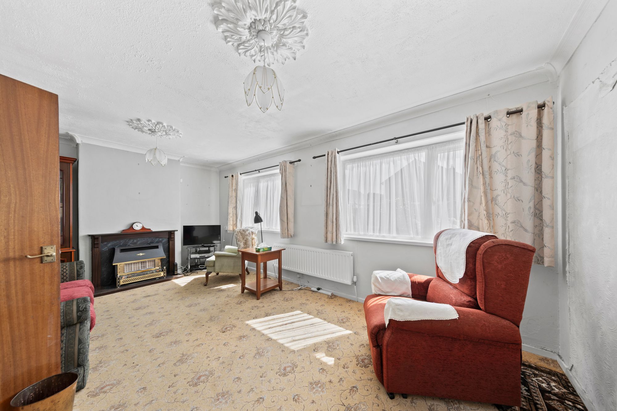 Greymist Avenue, Woolston, WA1