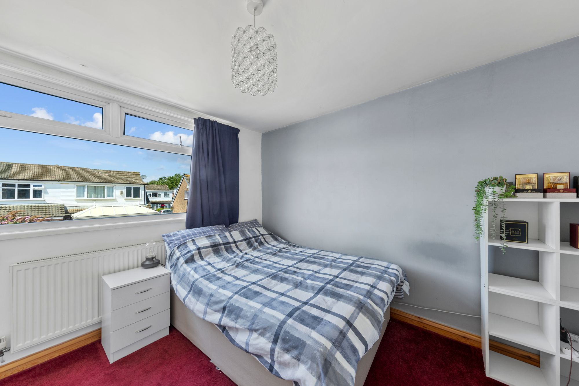 Linden Close, Woolston, WA1