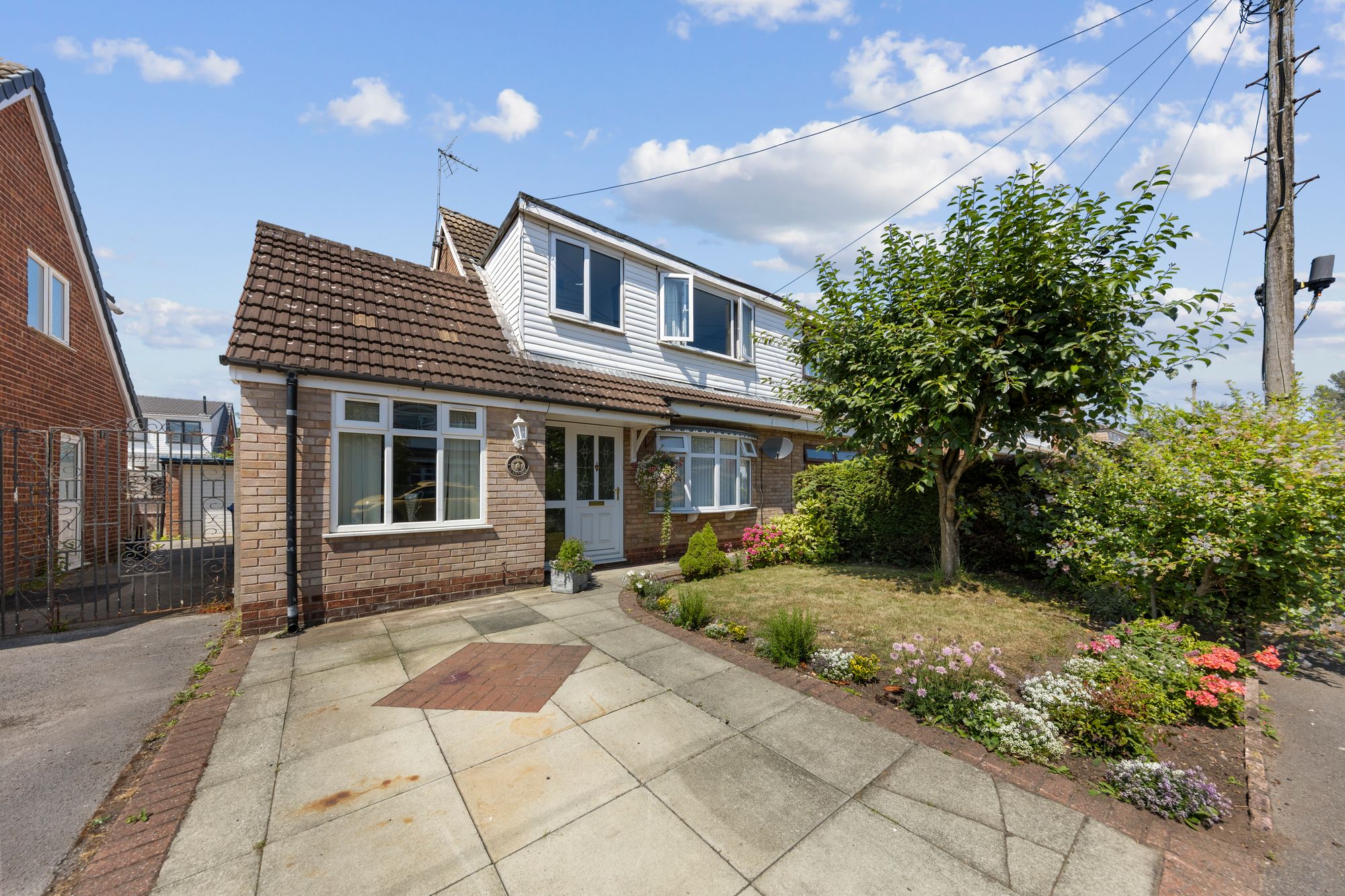 Linden Close, Woolston, WA1
