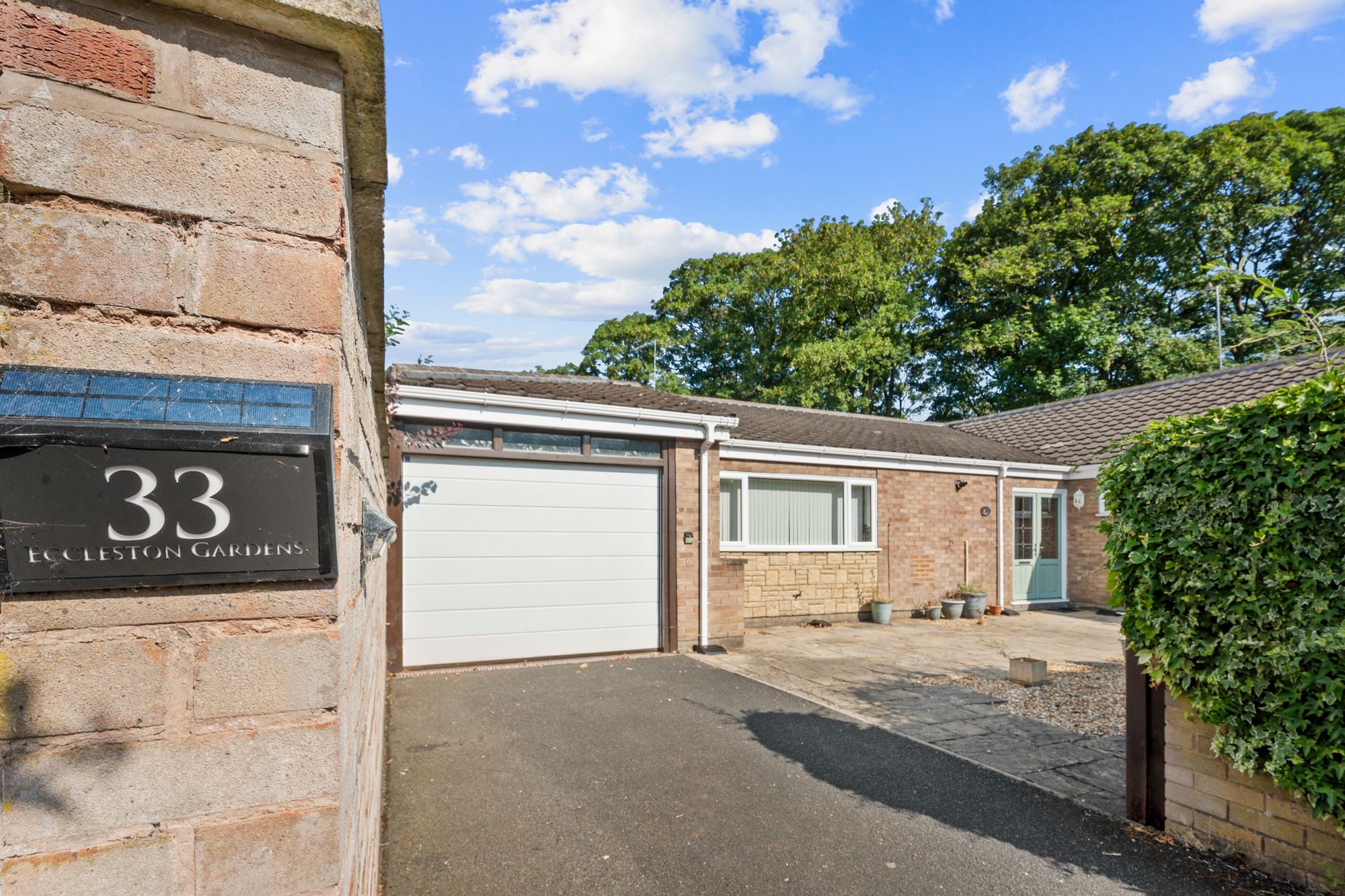 Eccleston Gardens, St. Helens, WA10