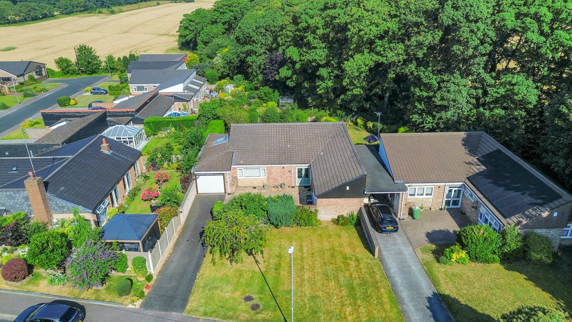Eccleston Gardens, St. Helens, WA10