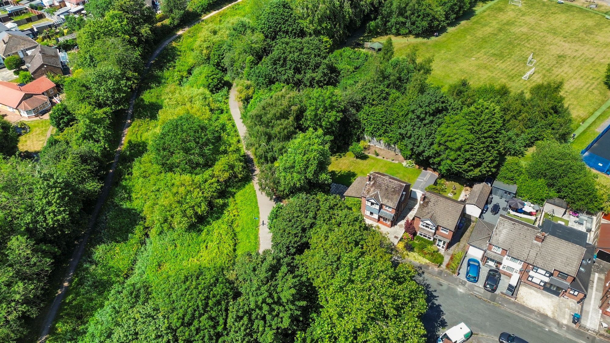 Margaret Avenue, Woolston, WA1