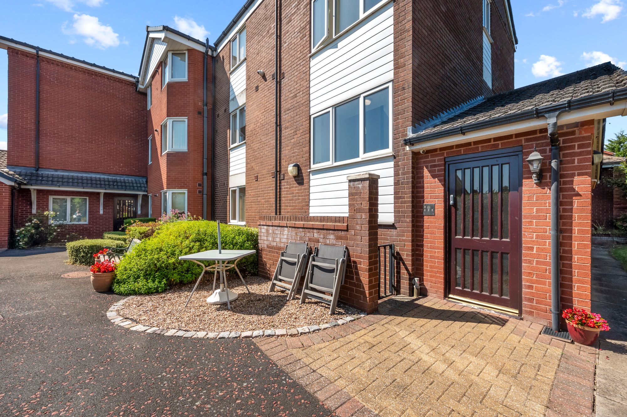 Crow Wood Lane, Willow Tree Court Crow Wood Lane, WA8