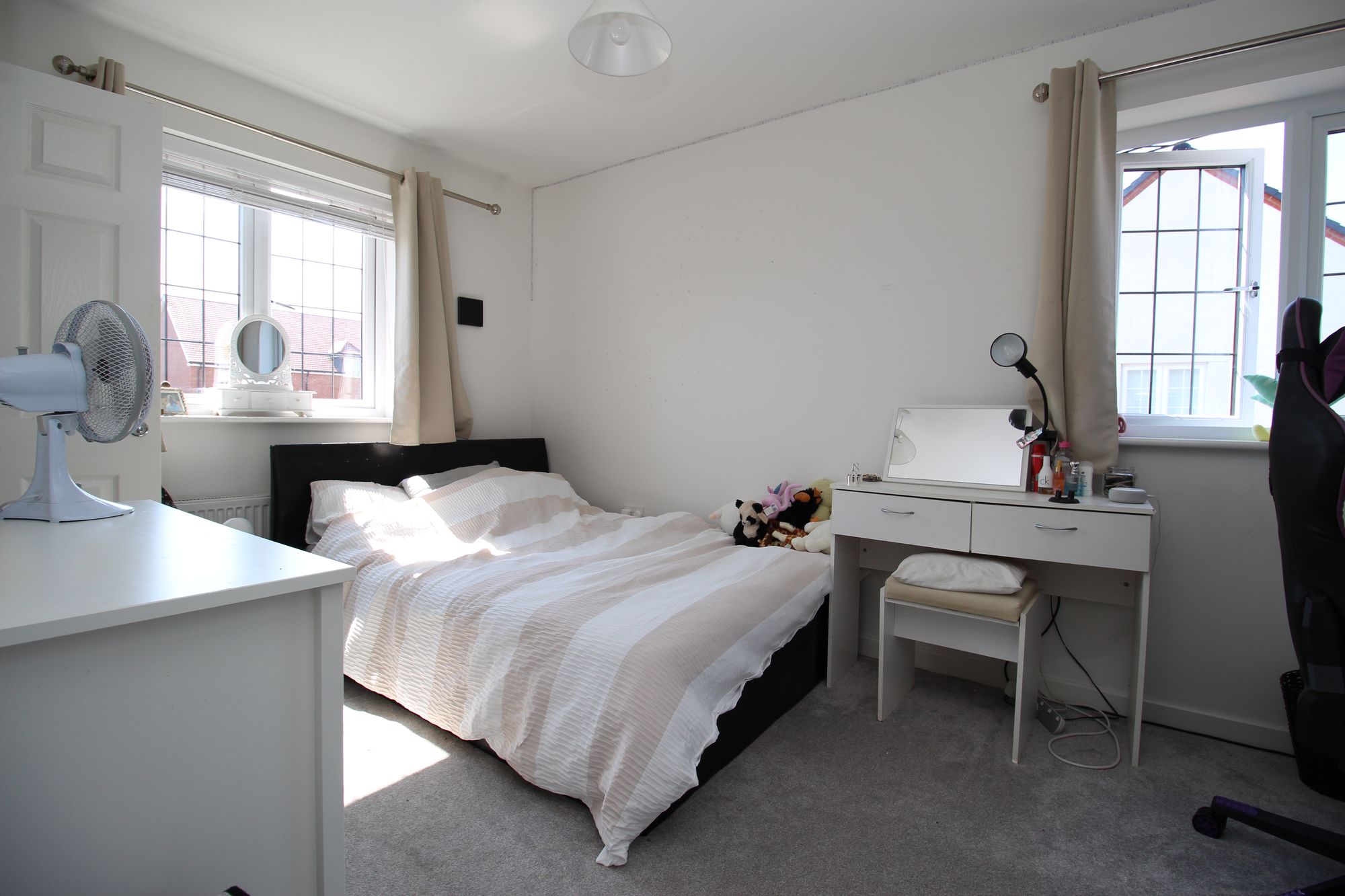 220 Kingsman Drive, Botley