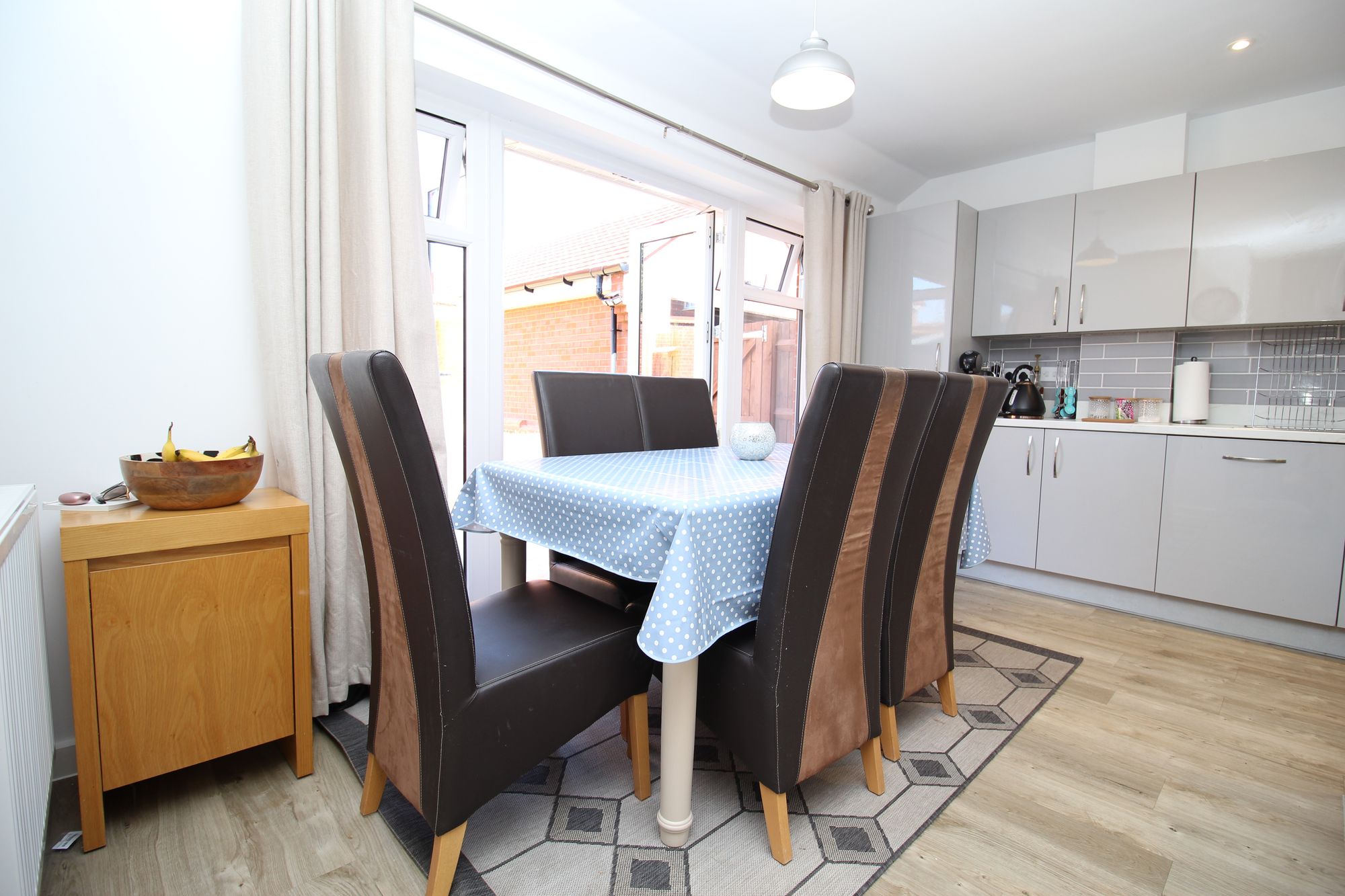 220 Kingsman Drive, Botley