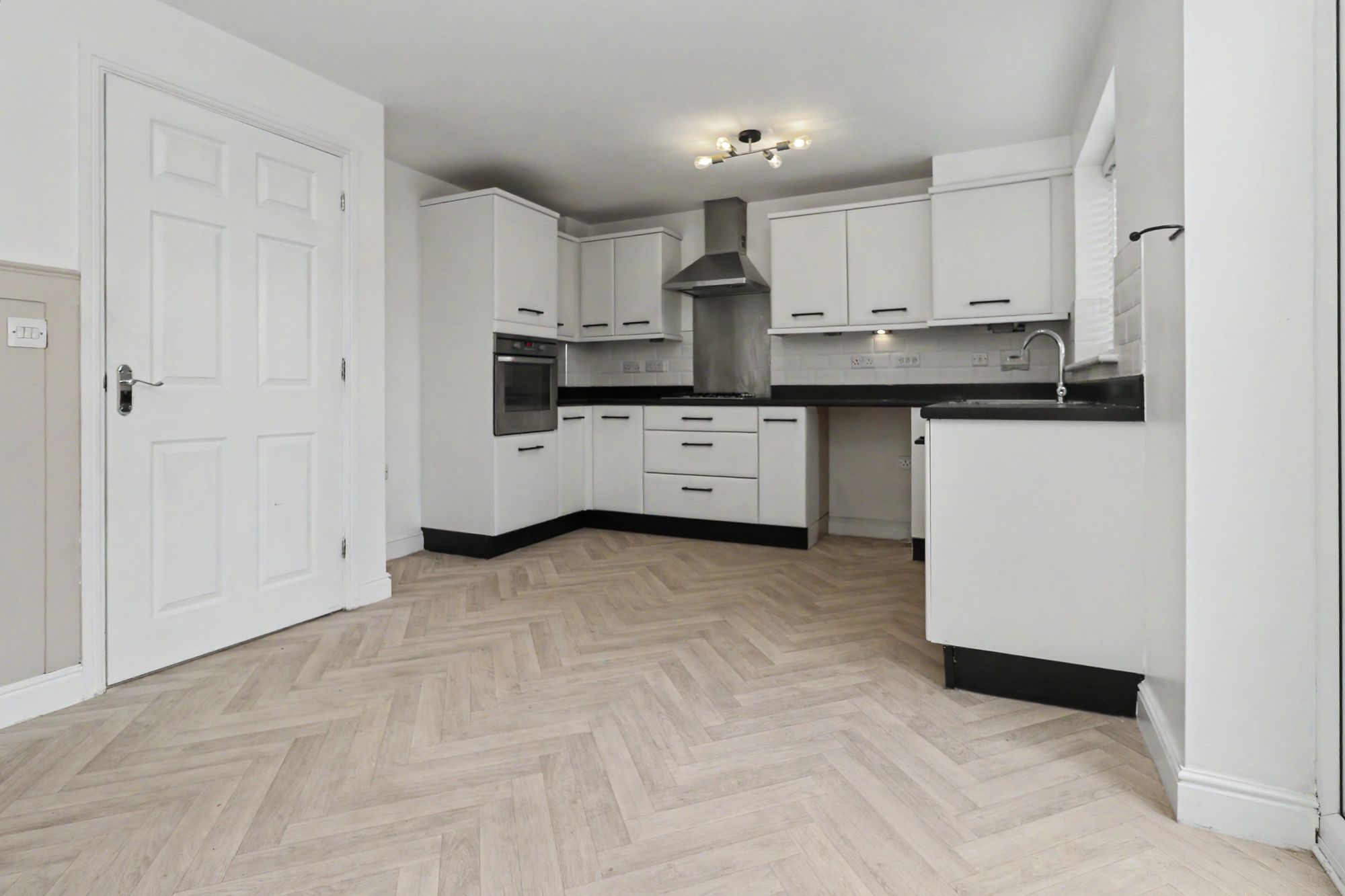 Park Road South, Newton-Le-Willows, WA12