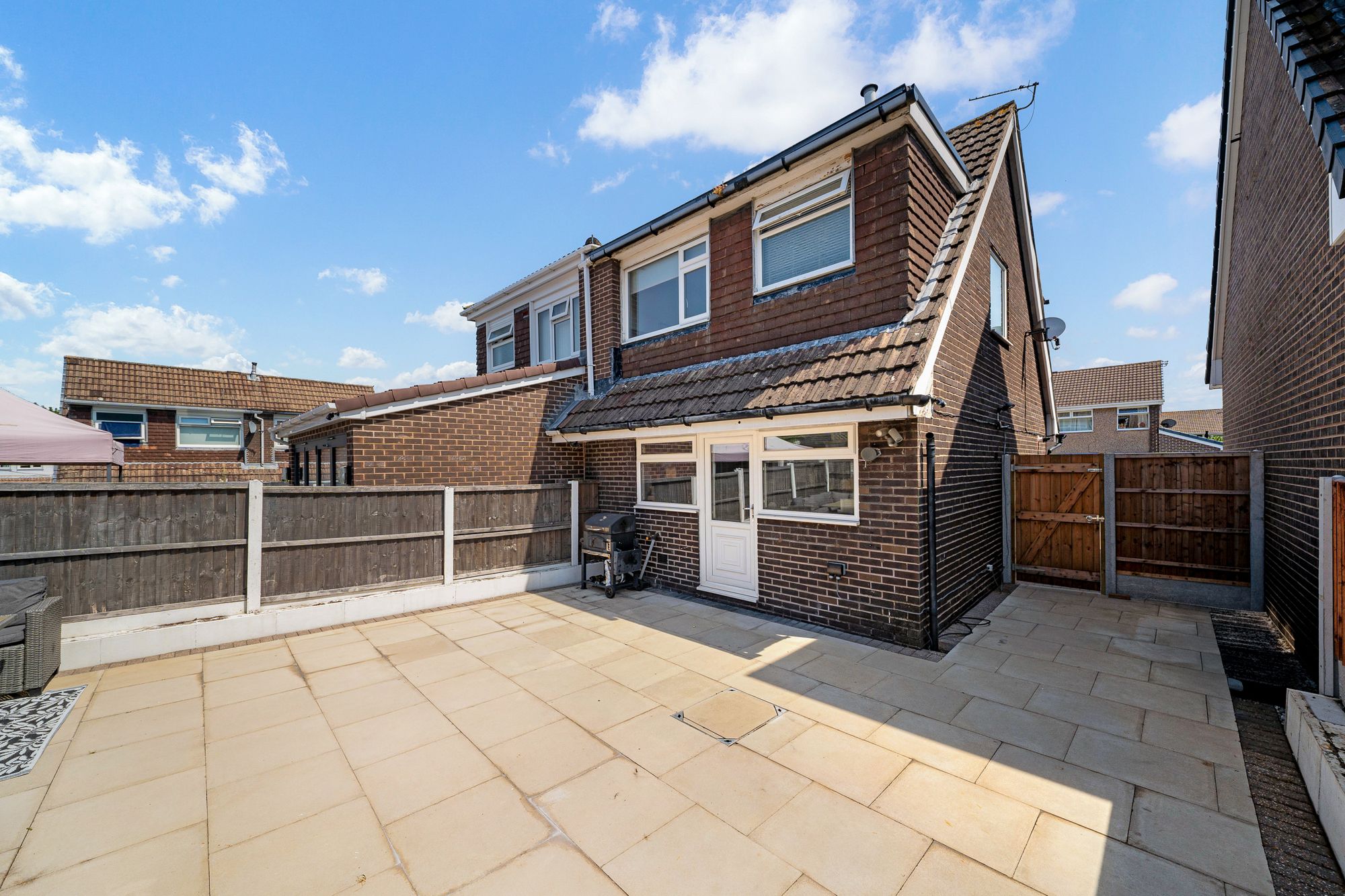 Cheltenham Crescent, Runcorn, WA7