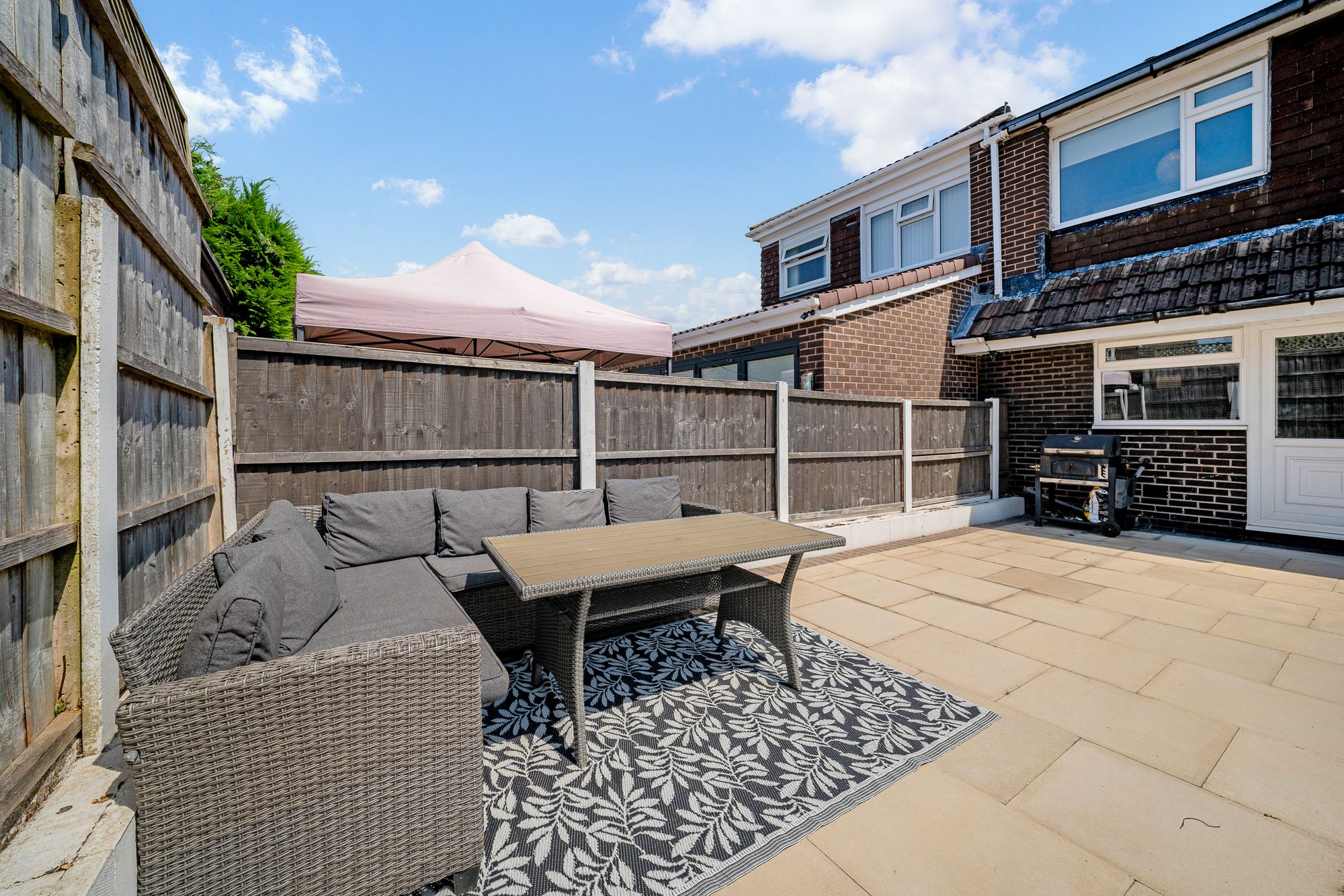 Cheltenham Crescent, Runcorn, WA7