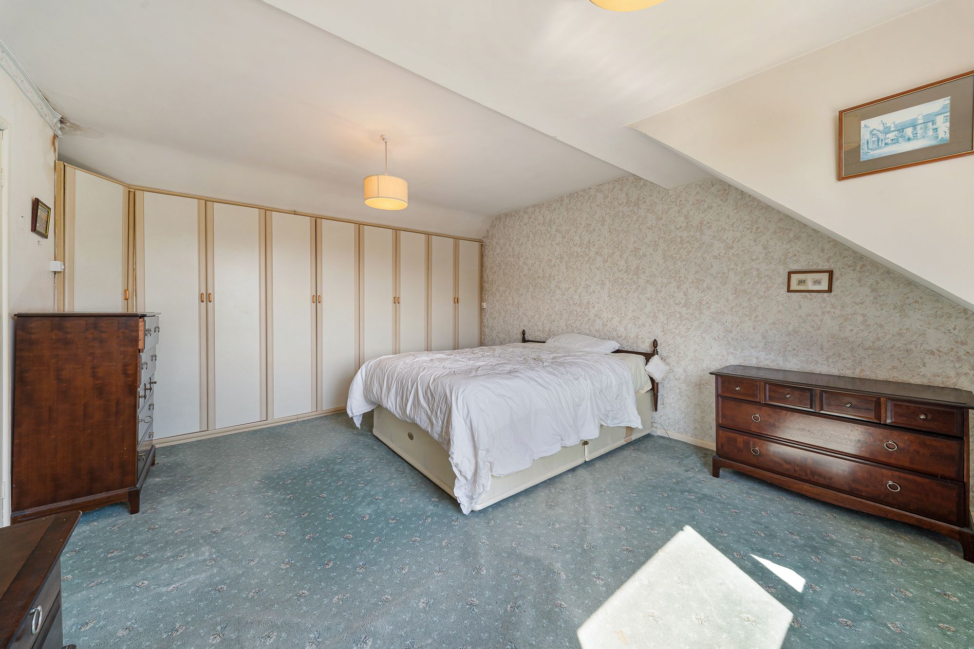 Buckingham Avenue, Widnes, WA8