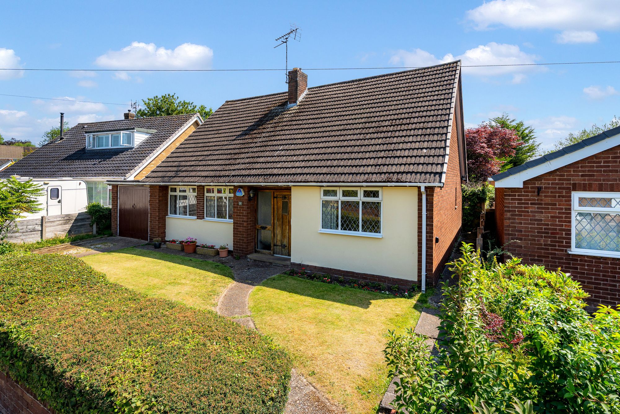Buckingham Avenue, Widnes, WA8