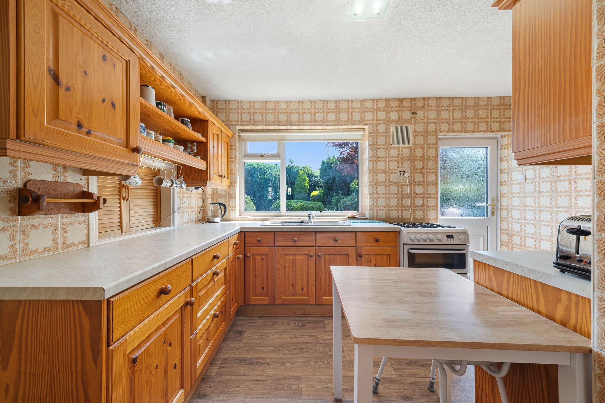 Buckingham Avenue, Widnes, WA8