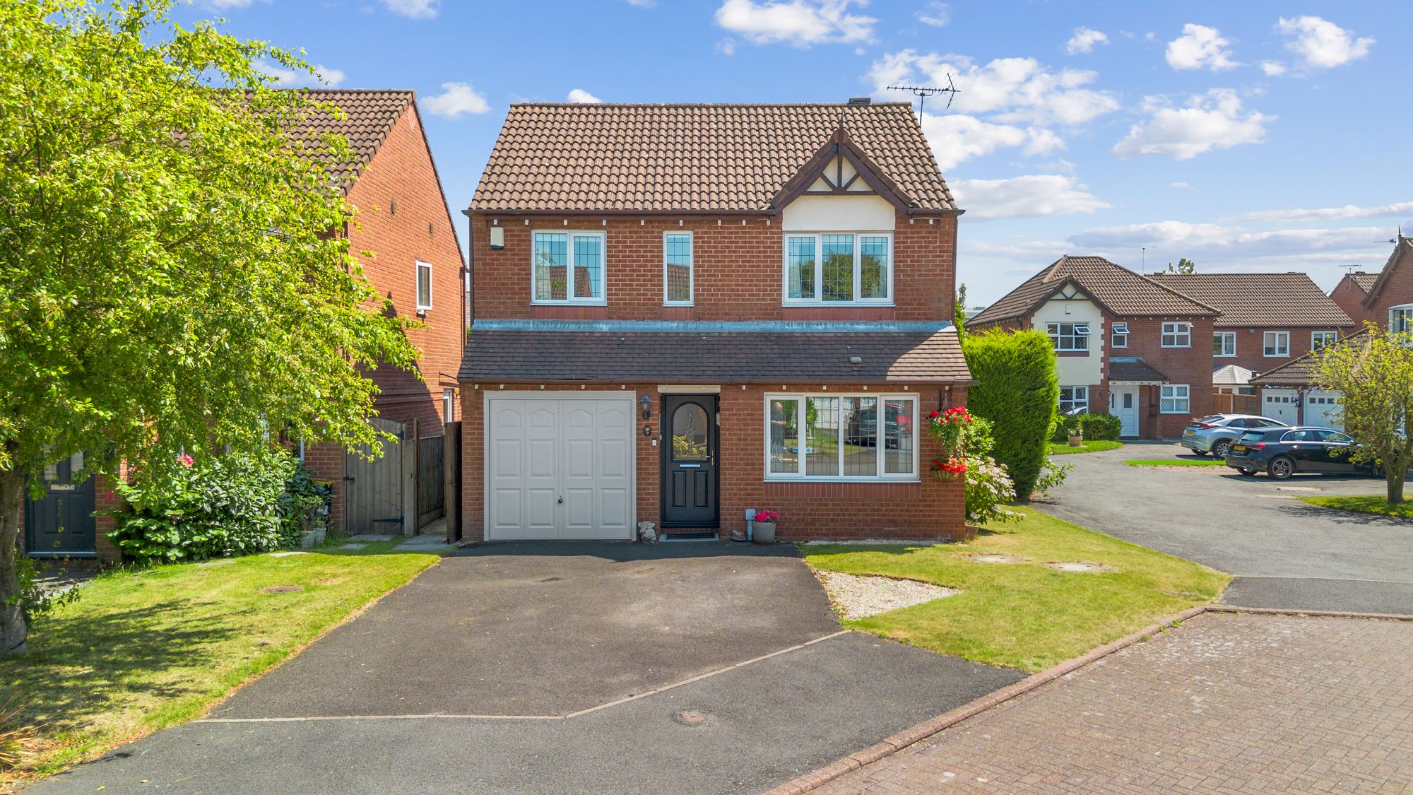 Cross Lane South, Risley, WA3