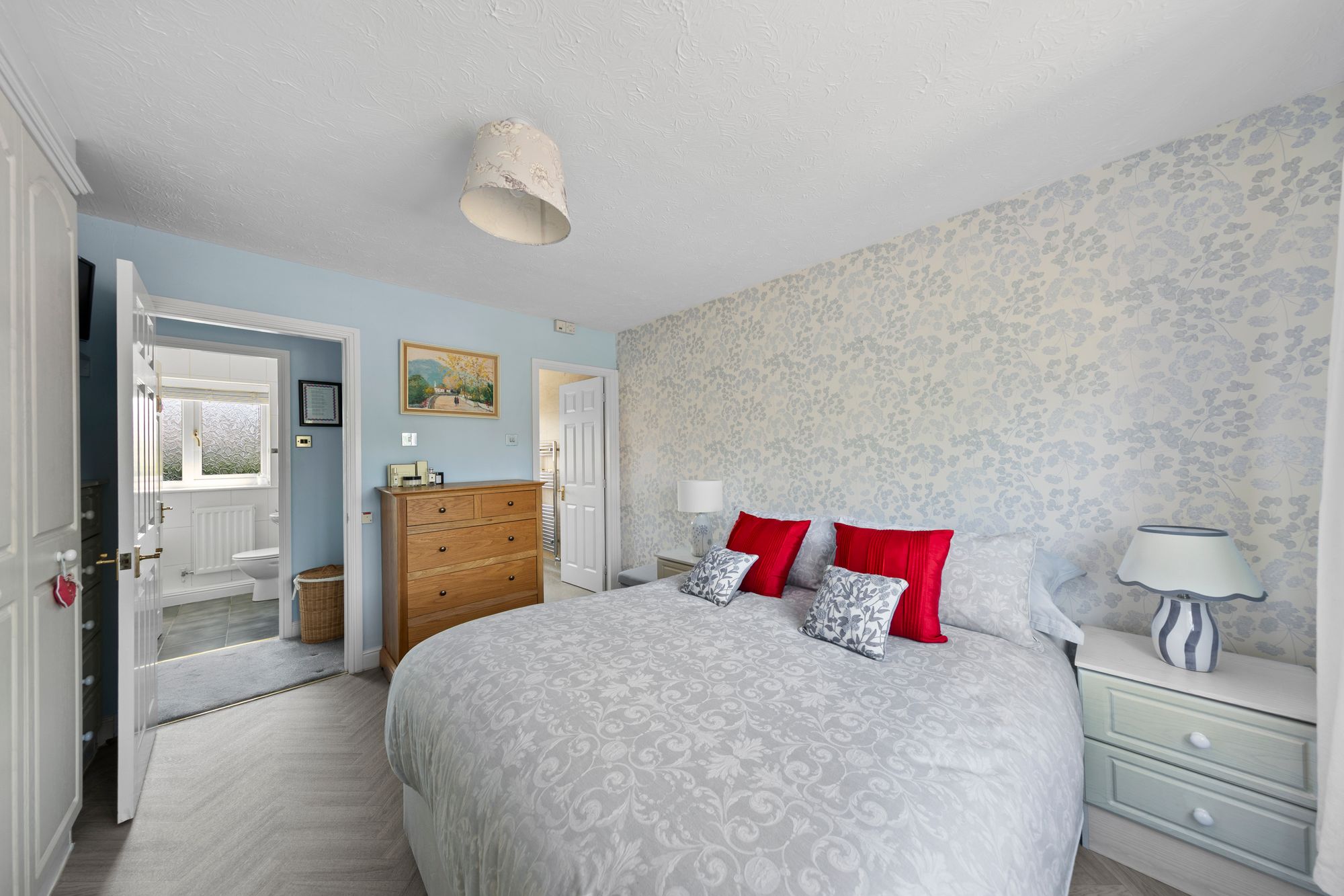 Cross Lane South, Risley, WA3