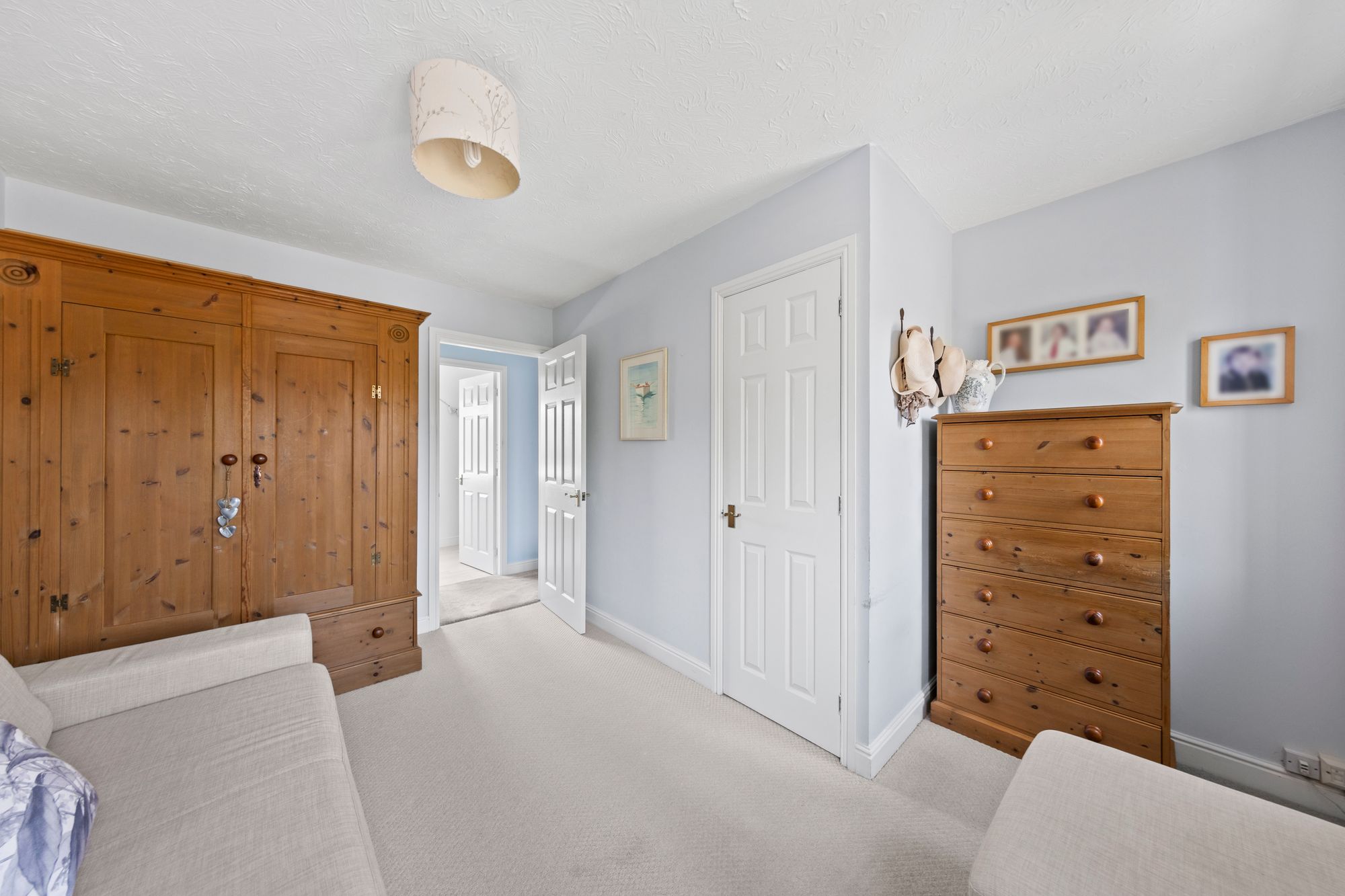 Cross Lane South, Risley, WA3
