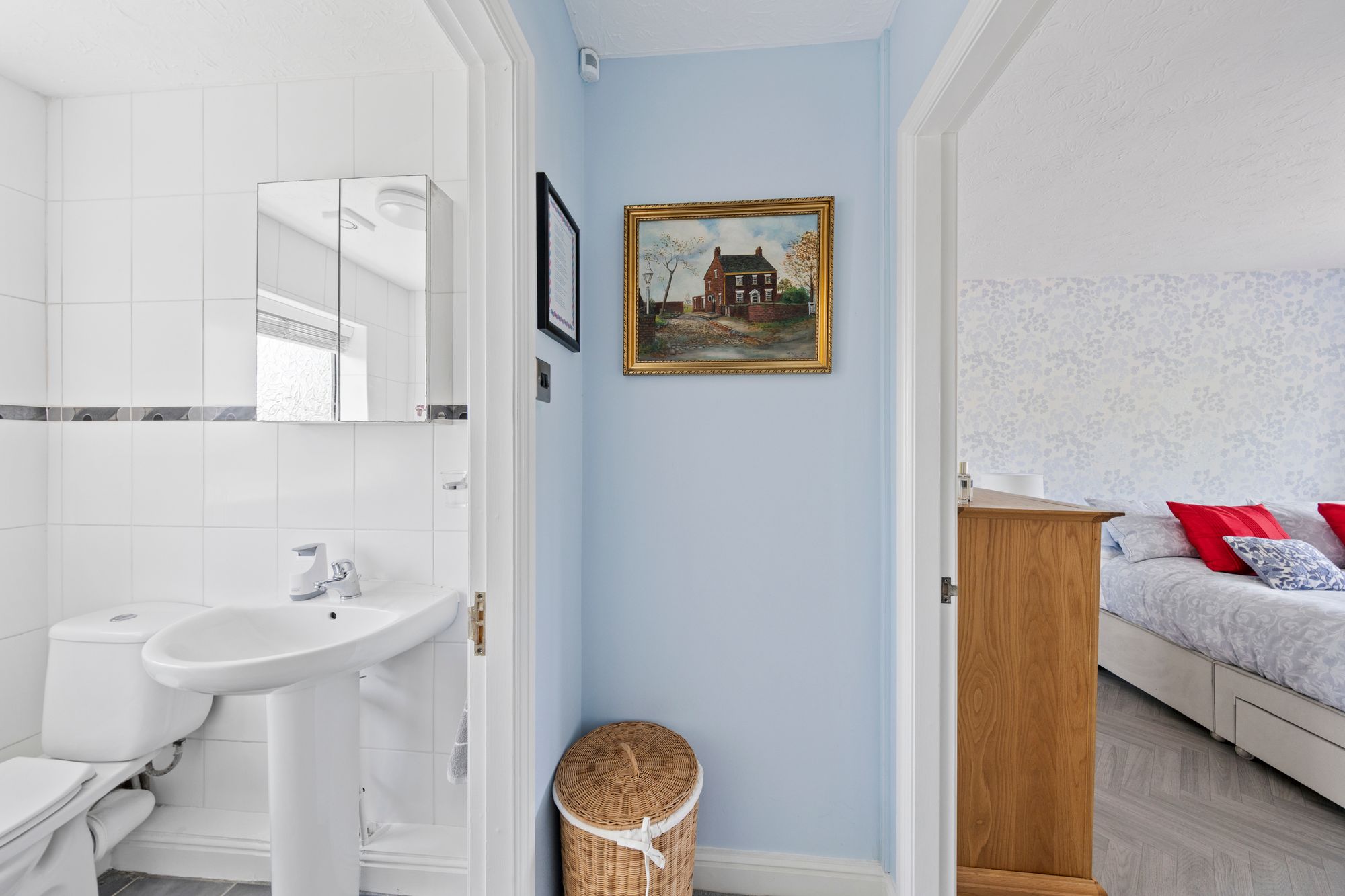 Cross Lane South, Risley, WA3