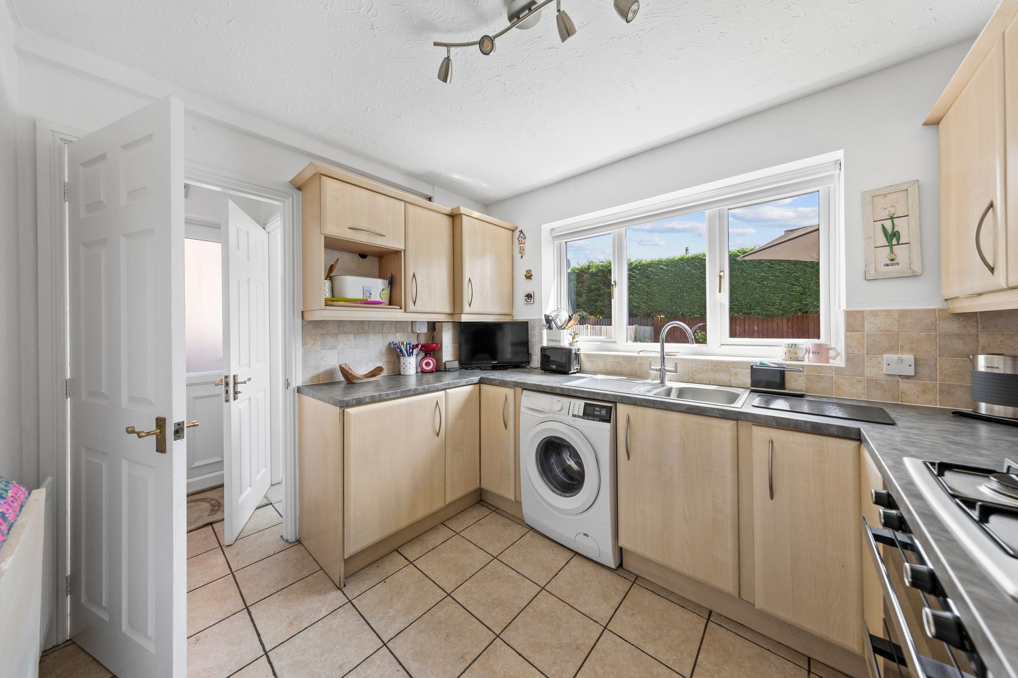 Cross Lane South, Risley, WA3