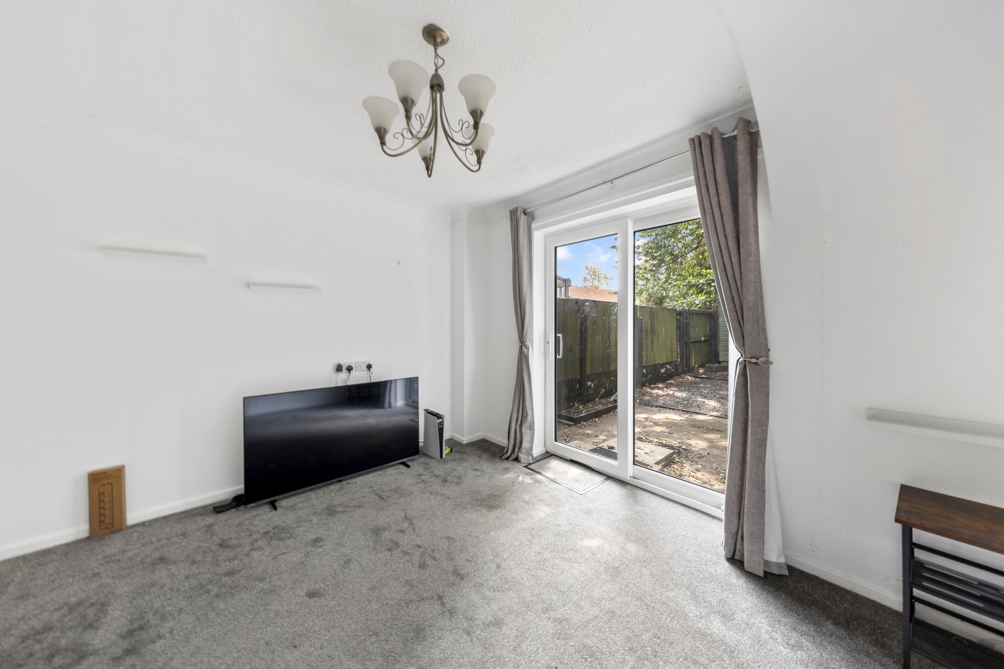 Flaxley Close, Birchwood, WA3