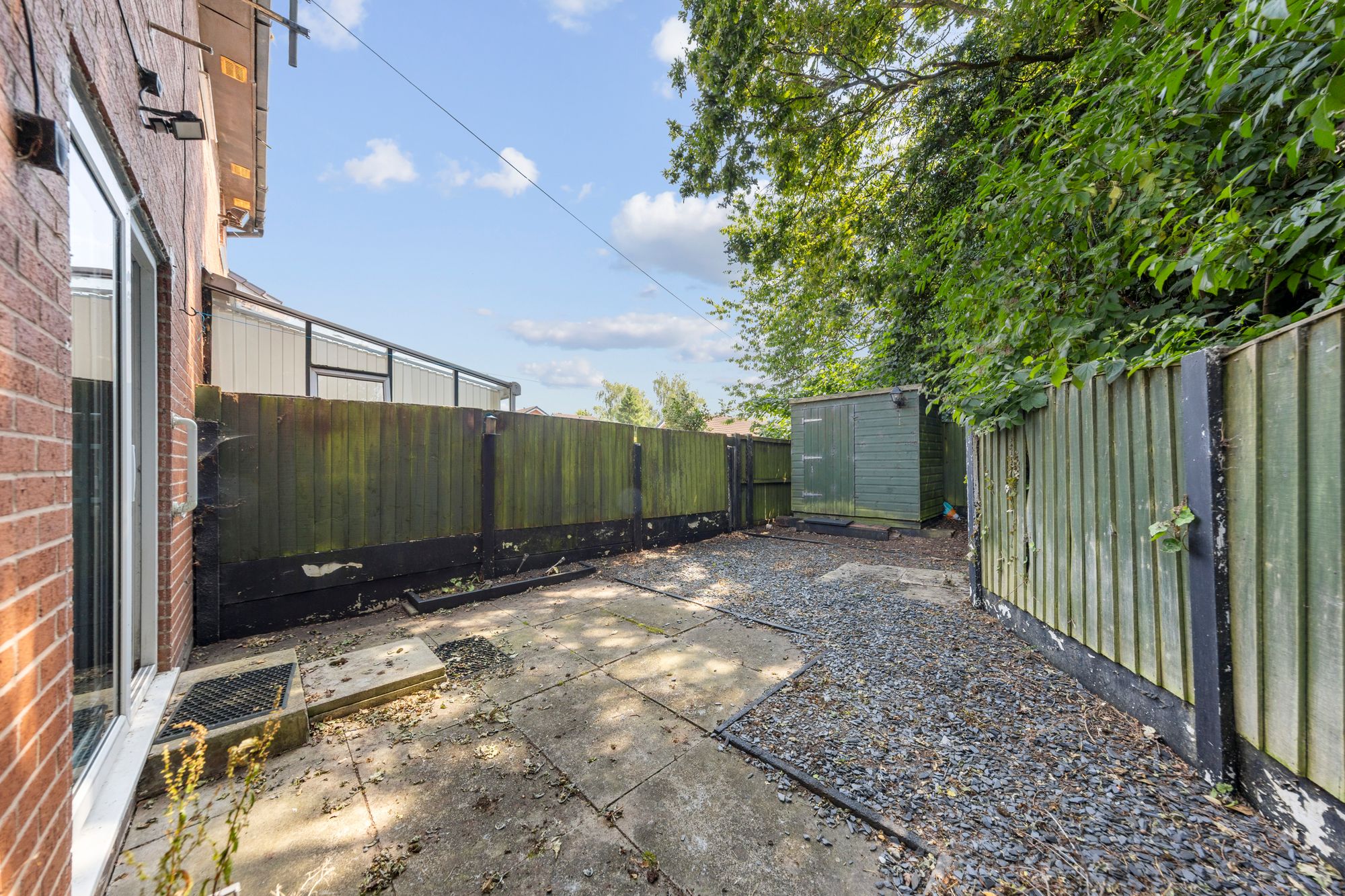 Flaxley Close, Birchwood, WA3