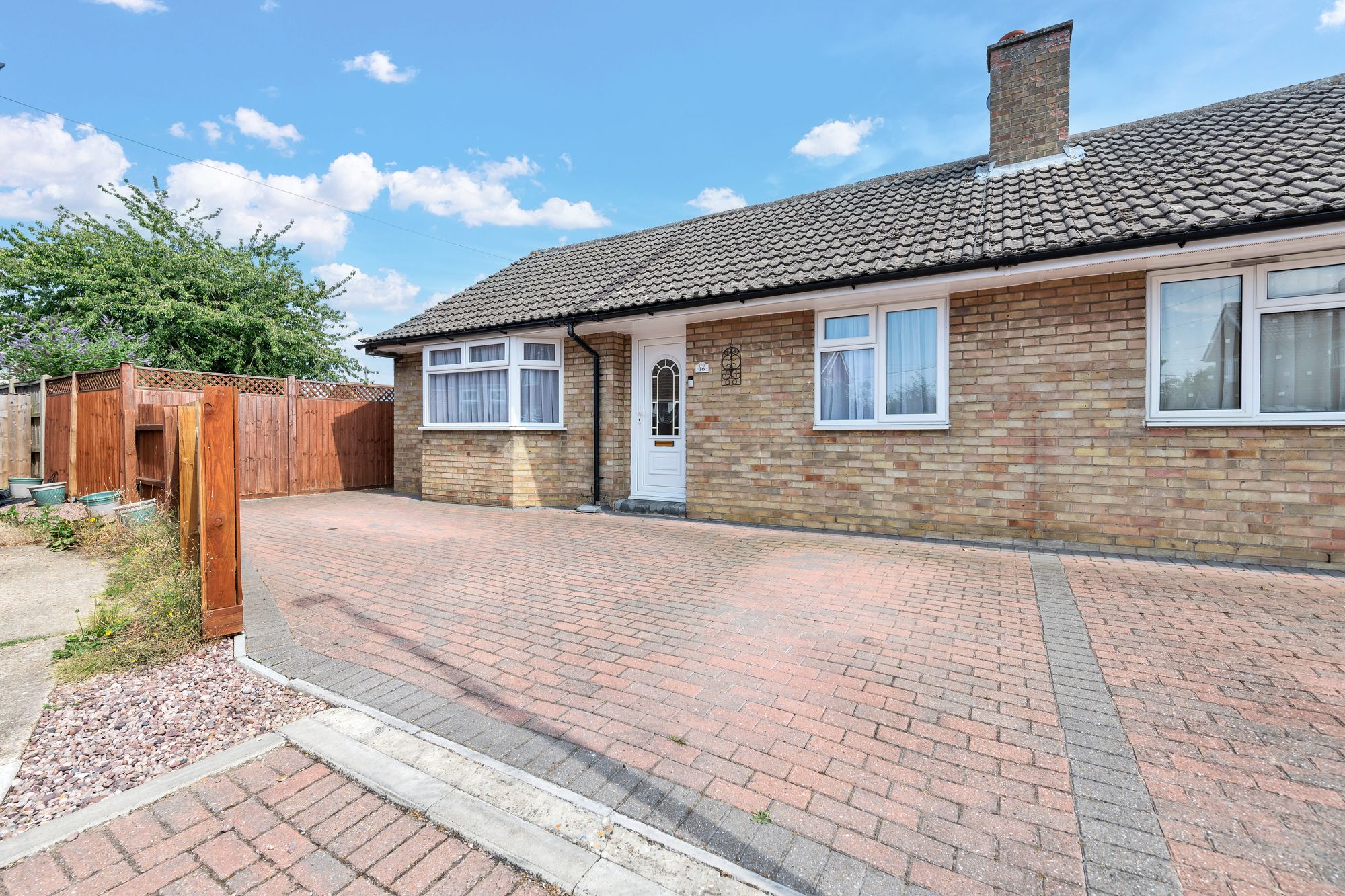 Bassingbourn Road, Litlington, SG8
