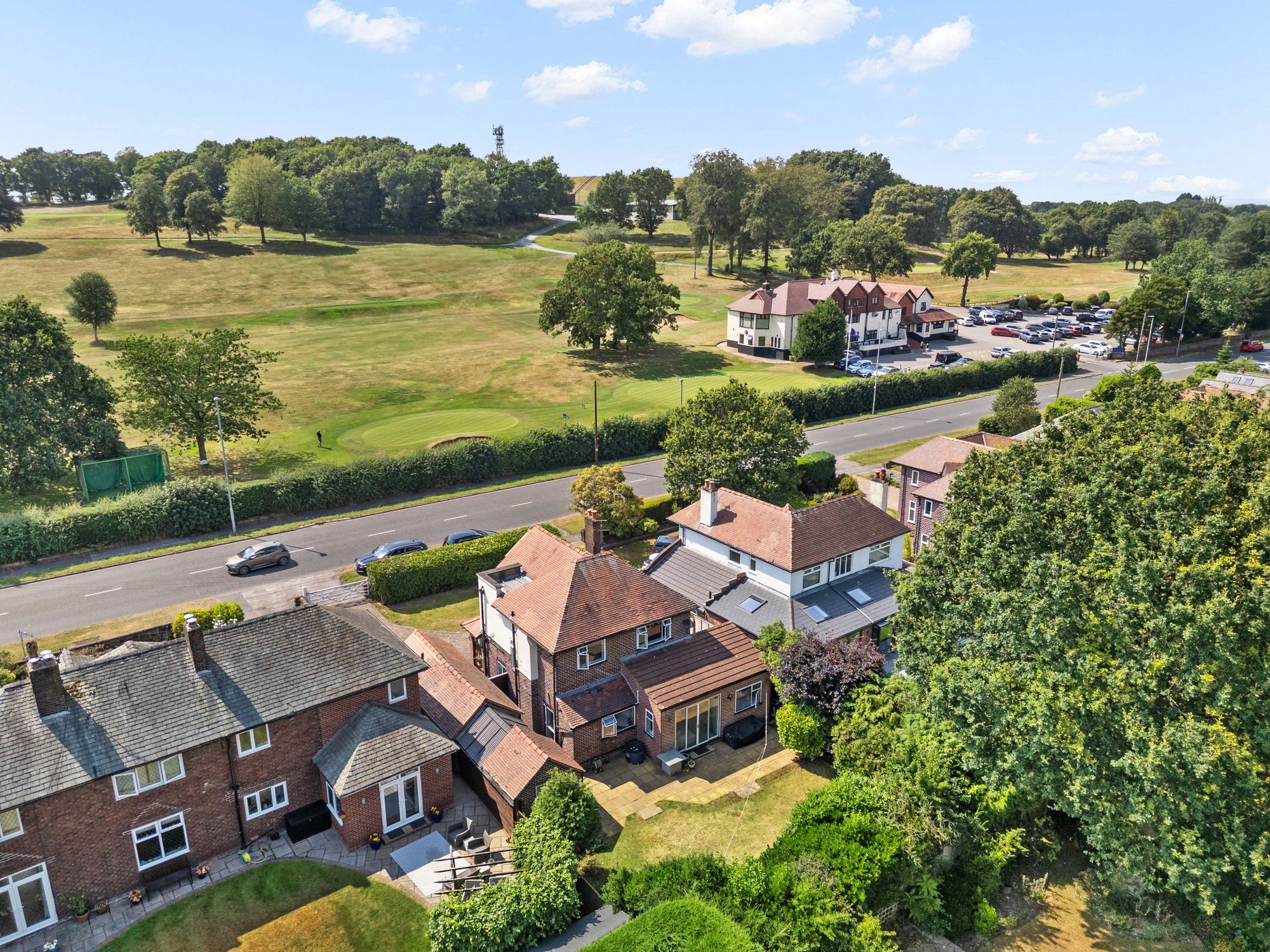 London Road, Appleton, WA4