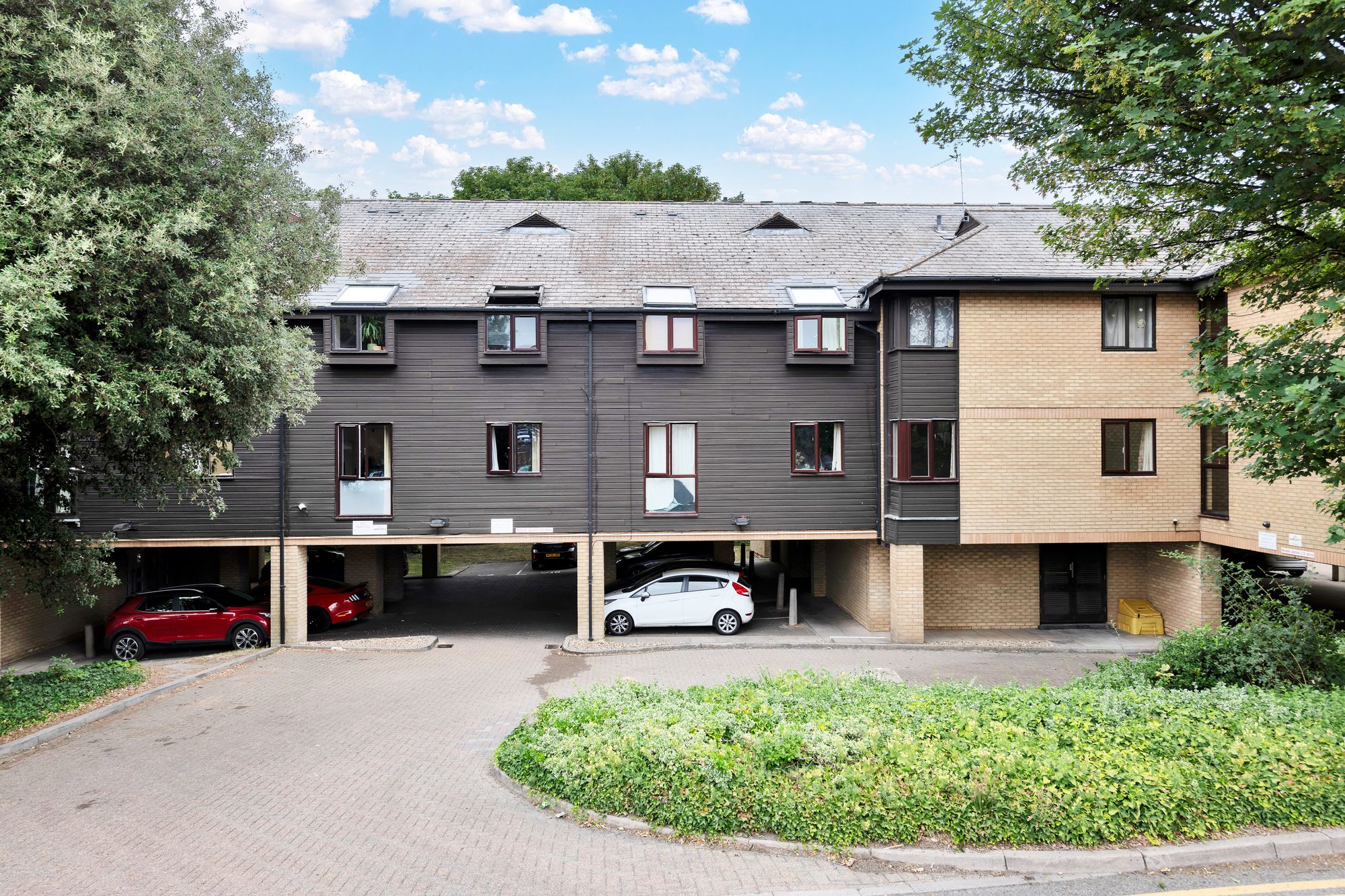 Old North Road, Royston, SG8