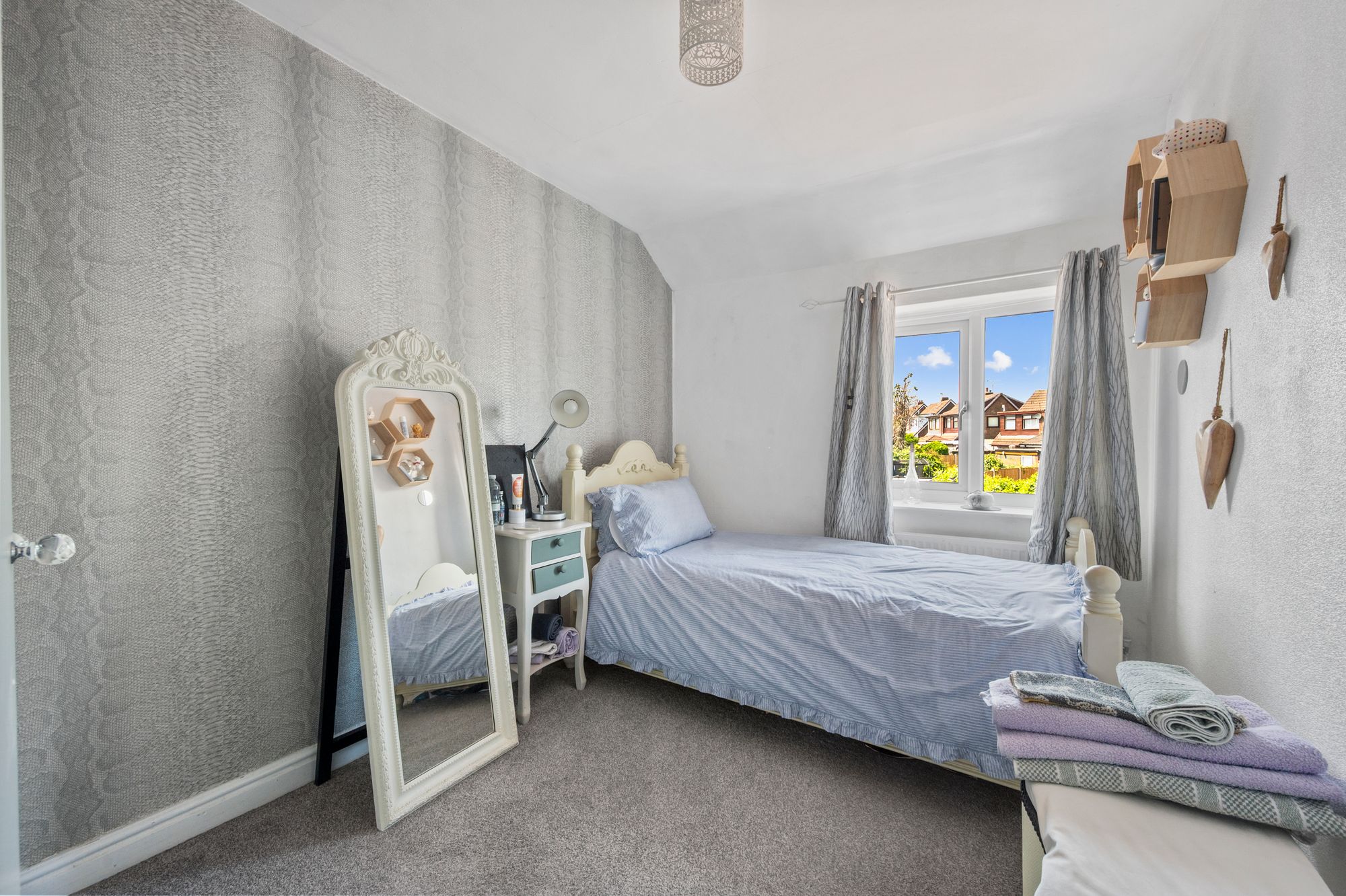 Leach Lane, Sutton Leach, WA9