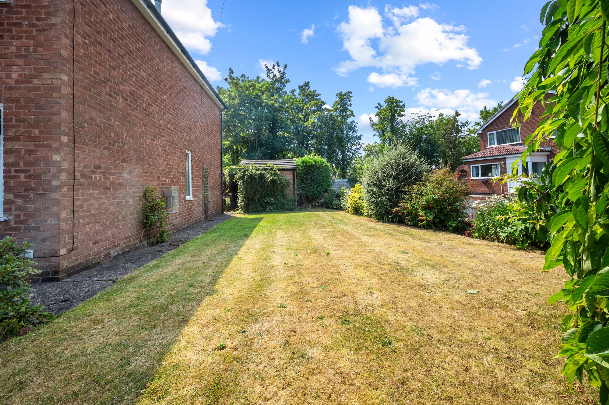 Gayhurst Avenue, Fearnhead, WA2
