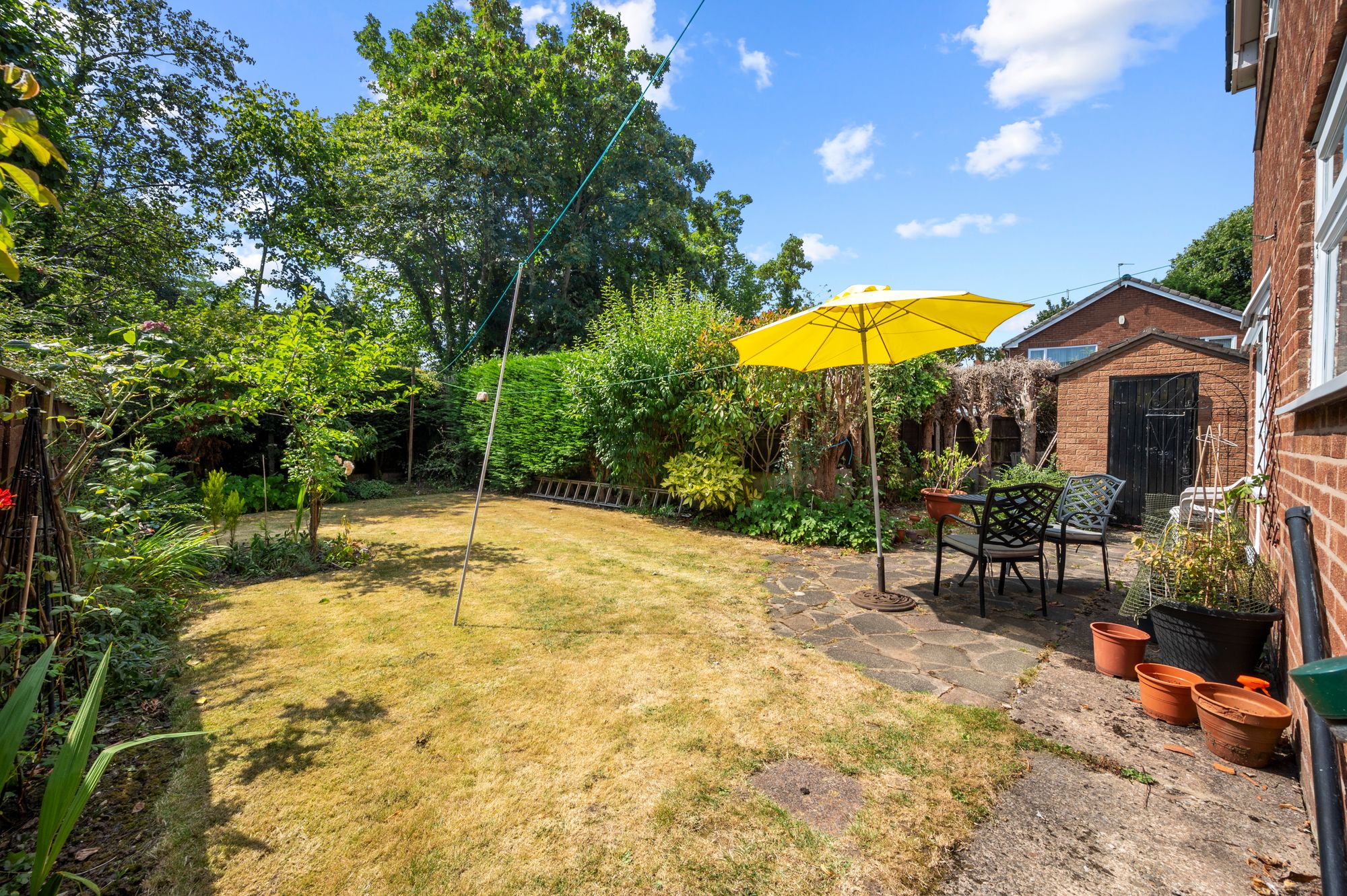 Gayhurst Avenue, Fearnhead, WA2