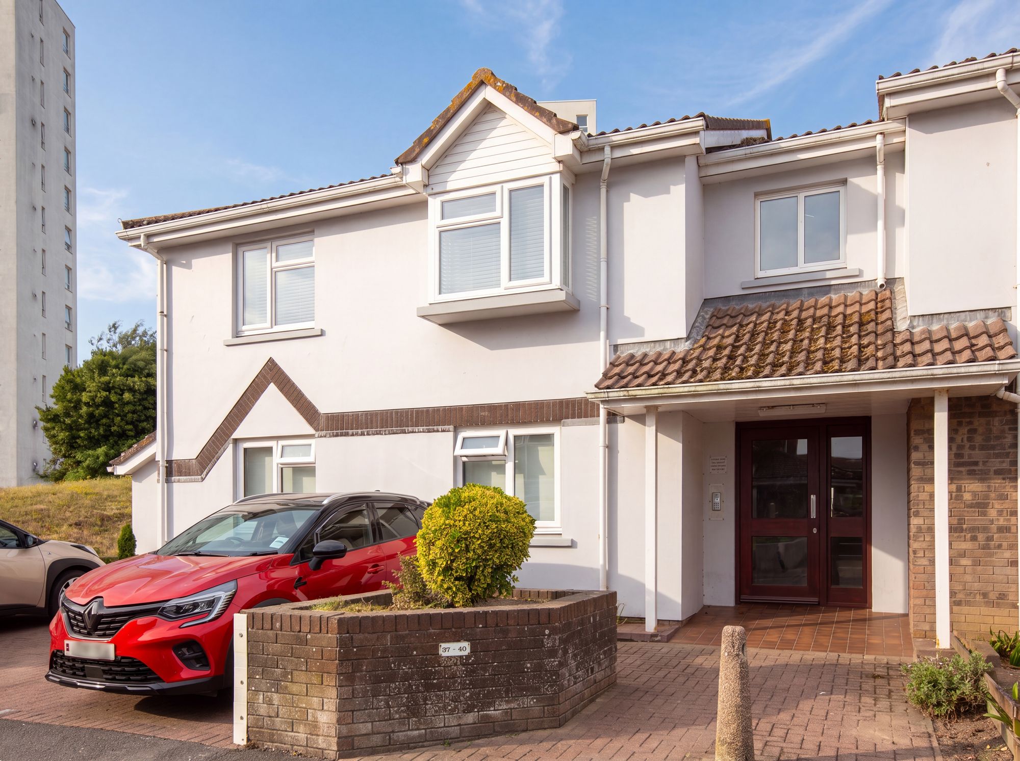 2 bed Property For Sale in St. Clement, Jersey