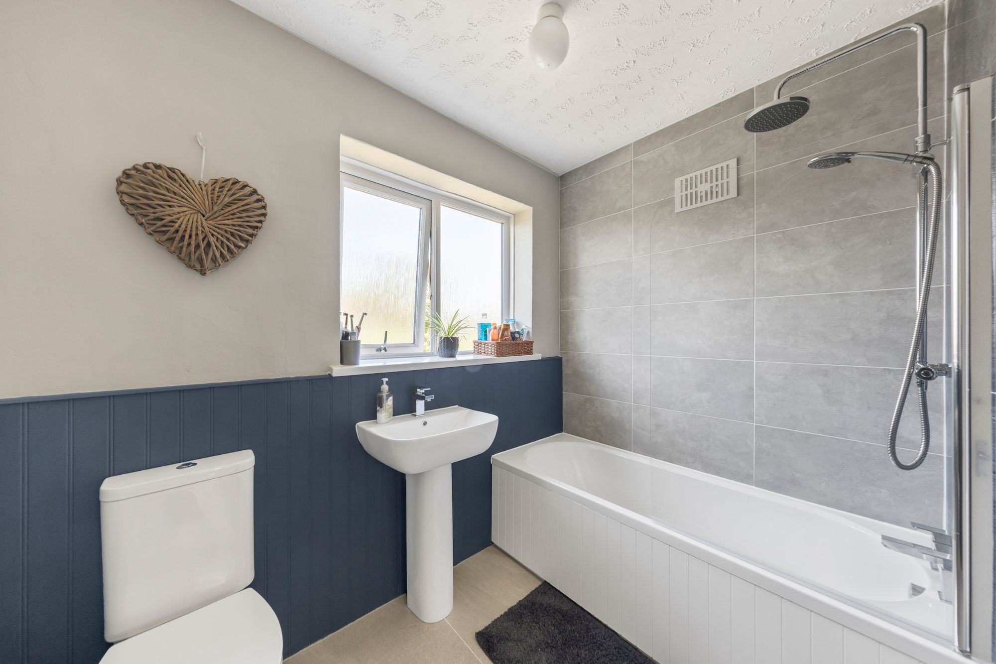 Billington Avenue, Newton-Le-Willows, WA12