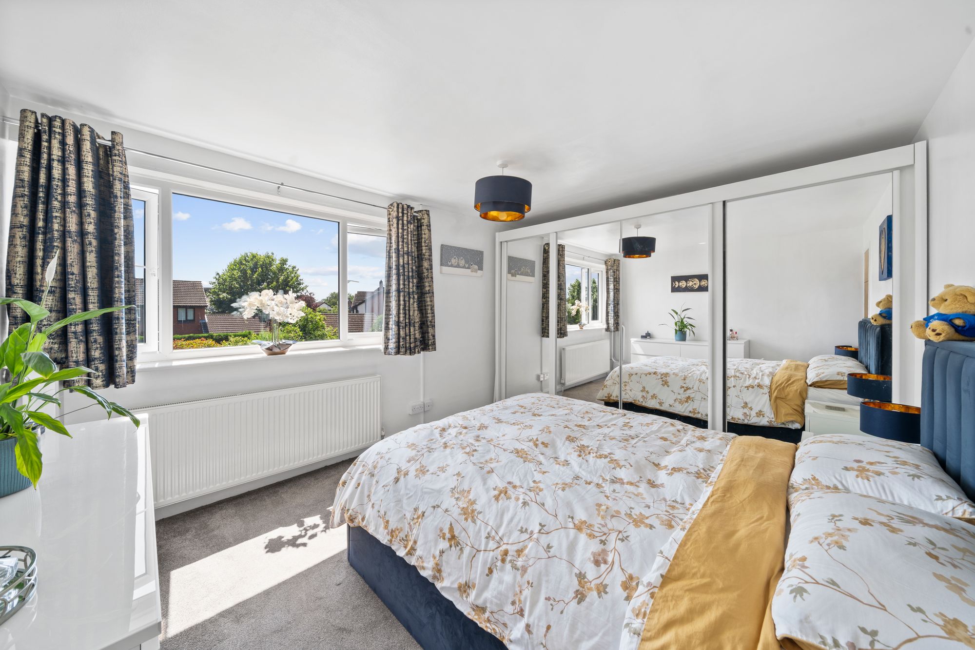 Oakwood Drive, Leigh, WN7