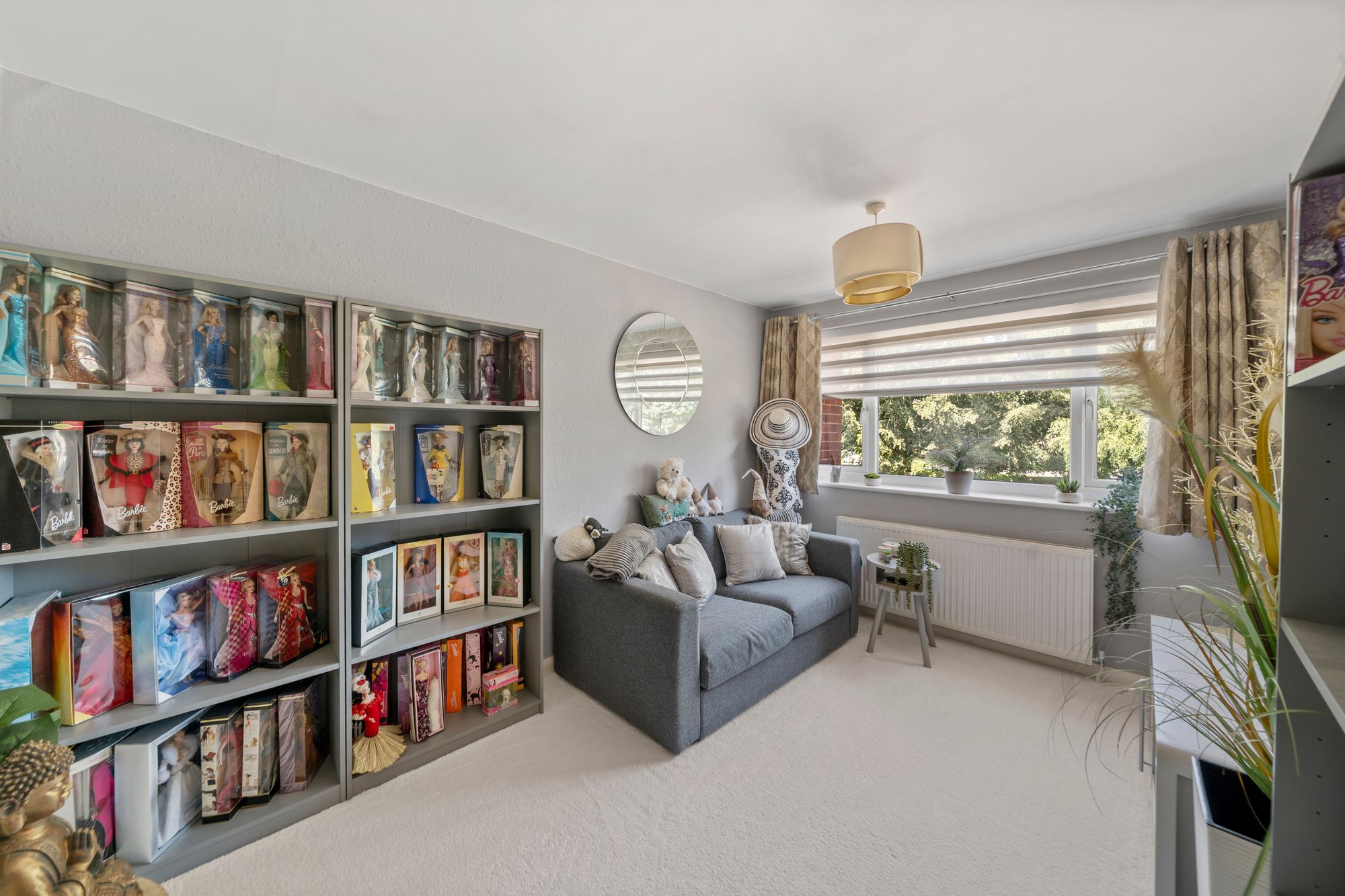 Oakwood Drive, Leigh, WN7