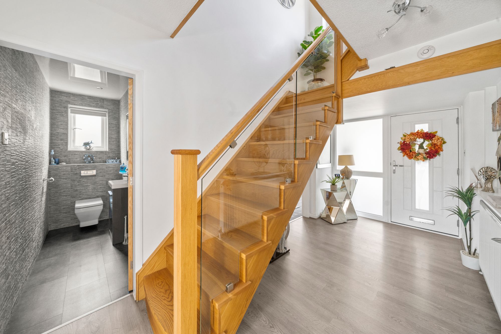 Oakwood Drive, Leigh, WN7
