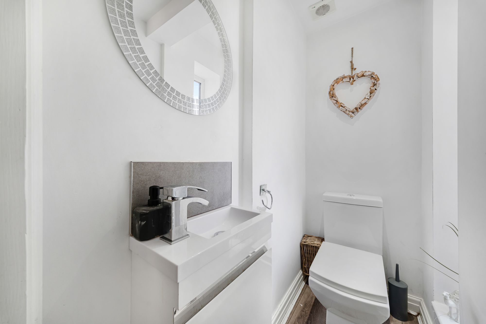 Hampton Drive, Widnes, WA8