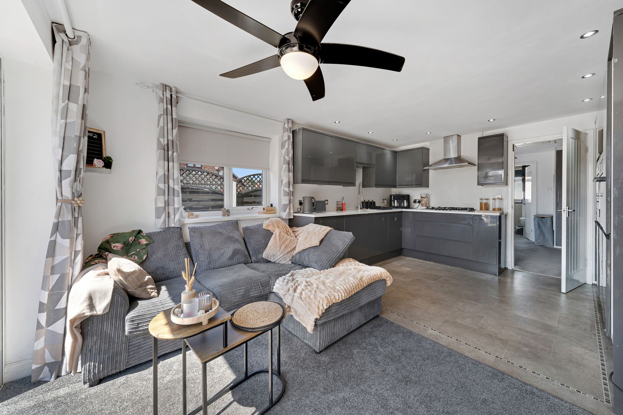 Hampton Drive, Widnes, WA8