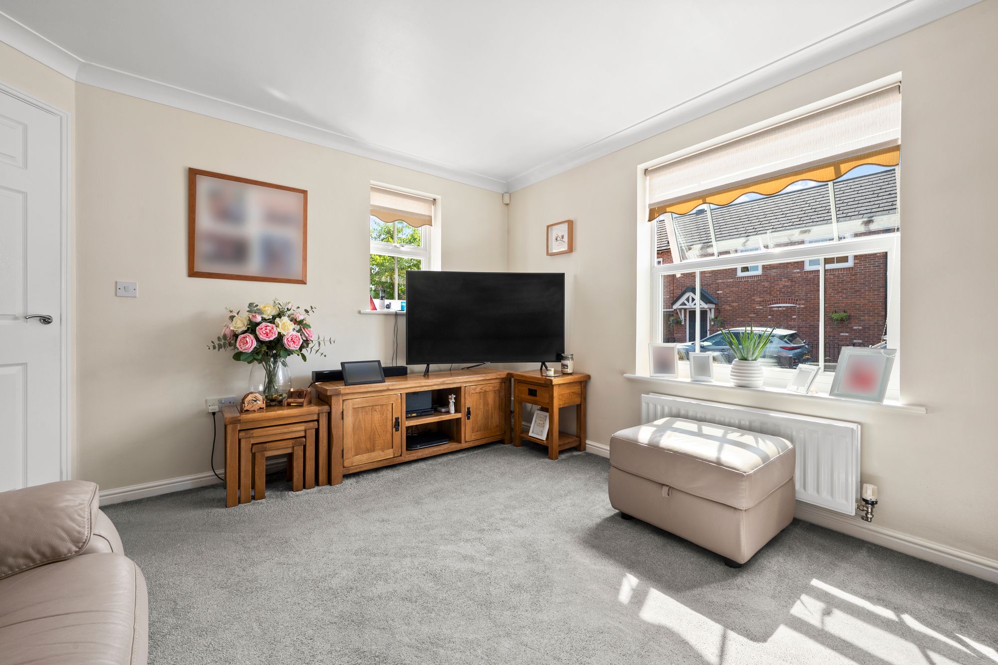 Templeton Drive, Fearnhead, WA2