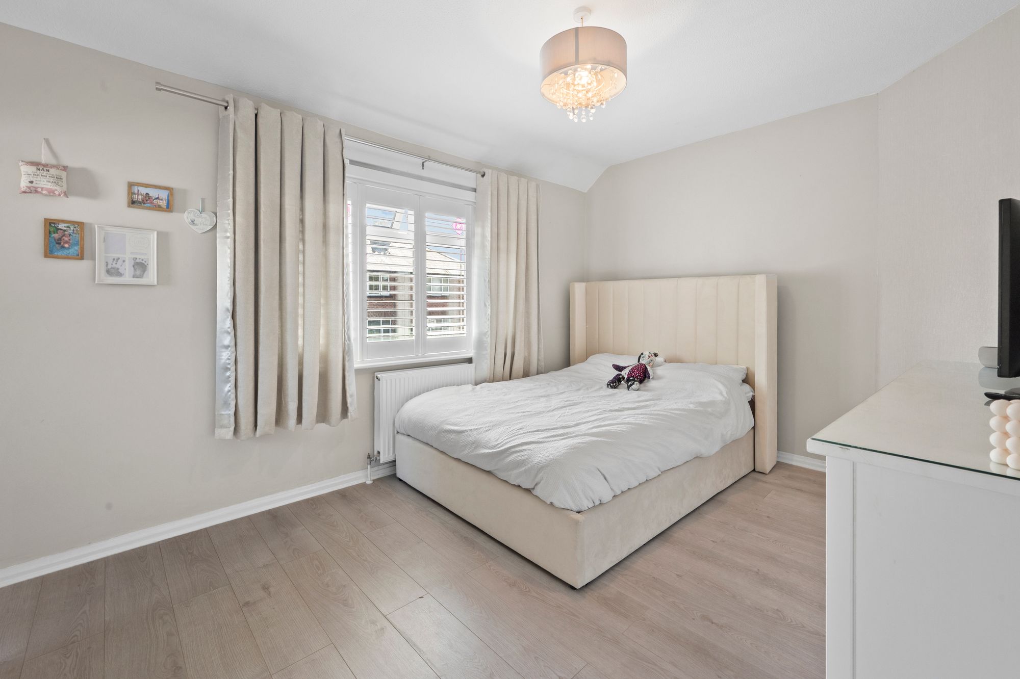 Chisnall Avenue, St. Helens, WA10