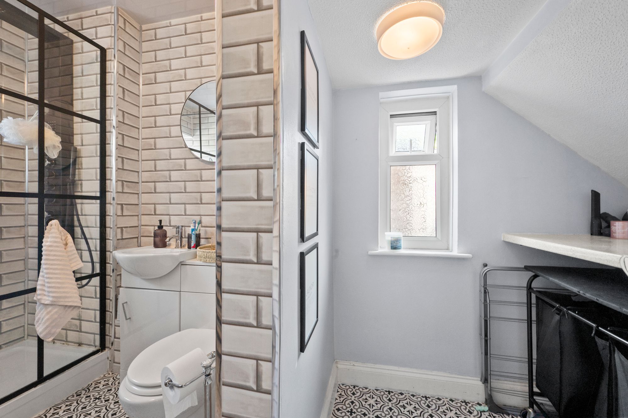 Chisnall Avenue, St. Helens, WA10