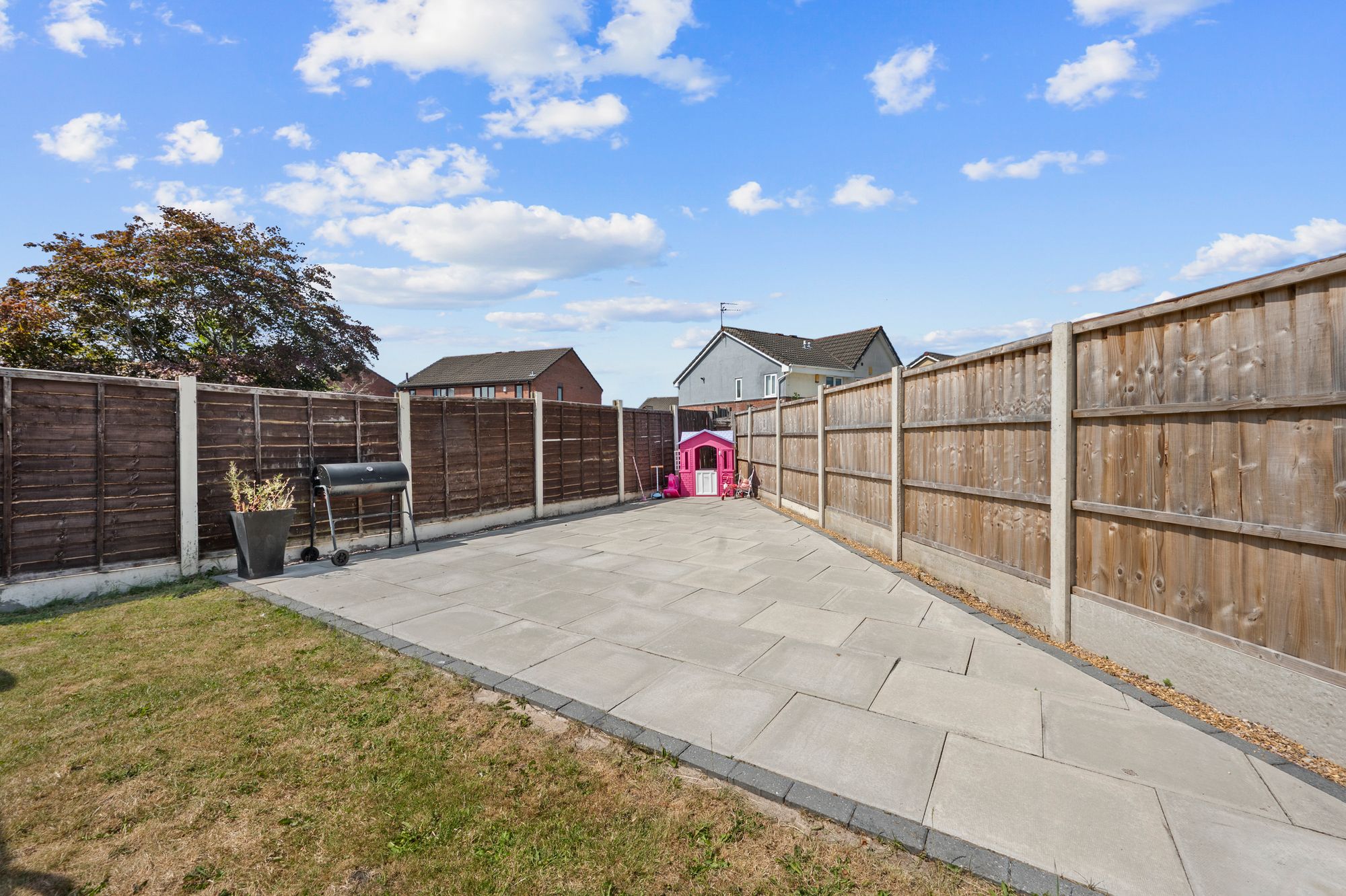Chisnall Avenue, St. Helens, WA10