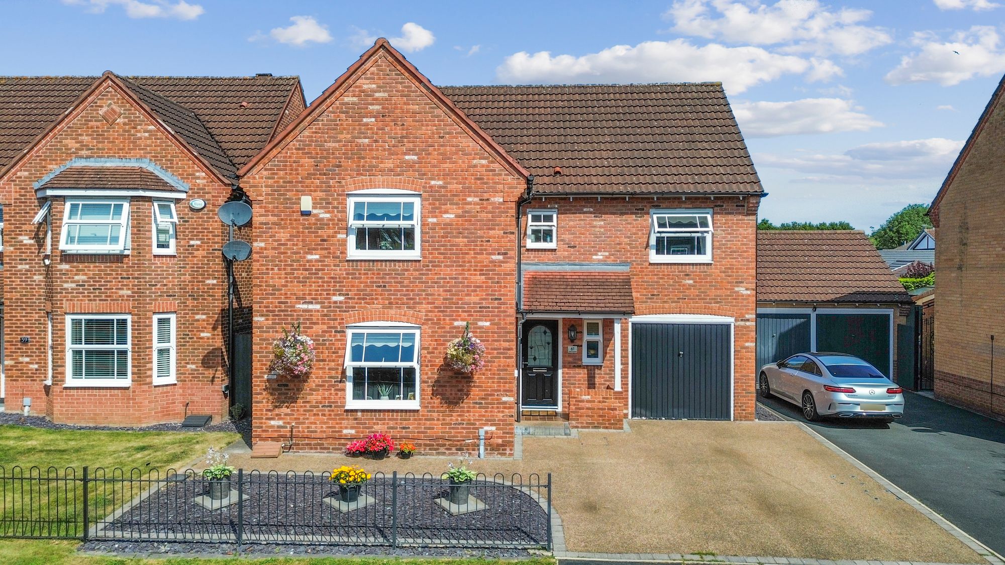 Templeton Drive, Fearnhead, WA2