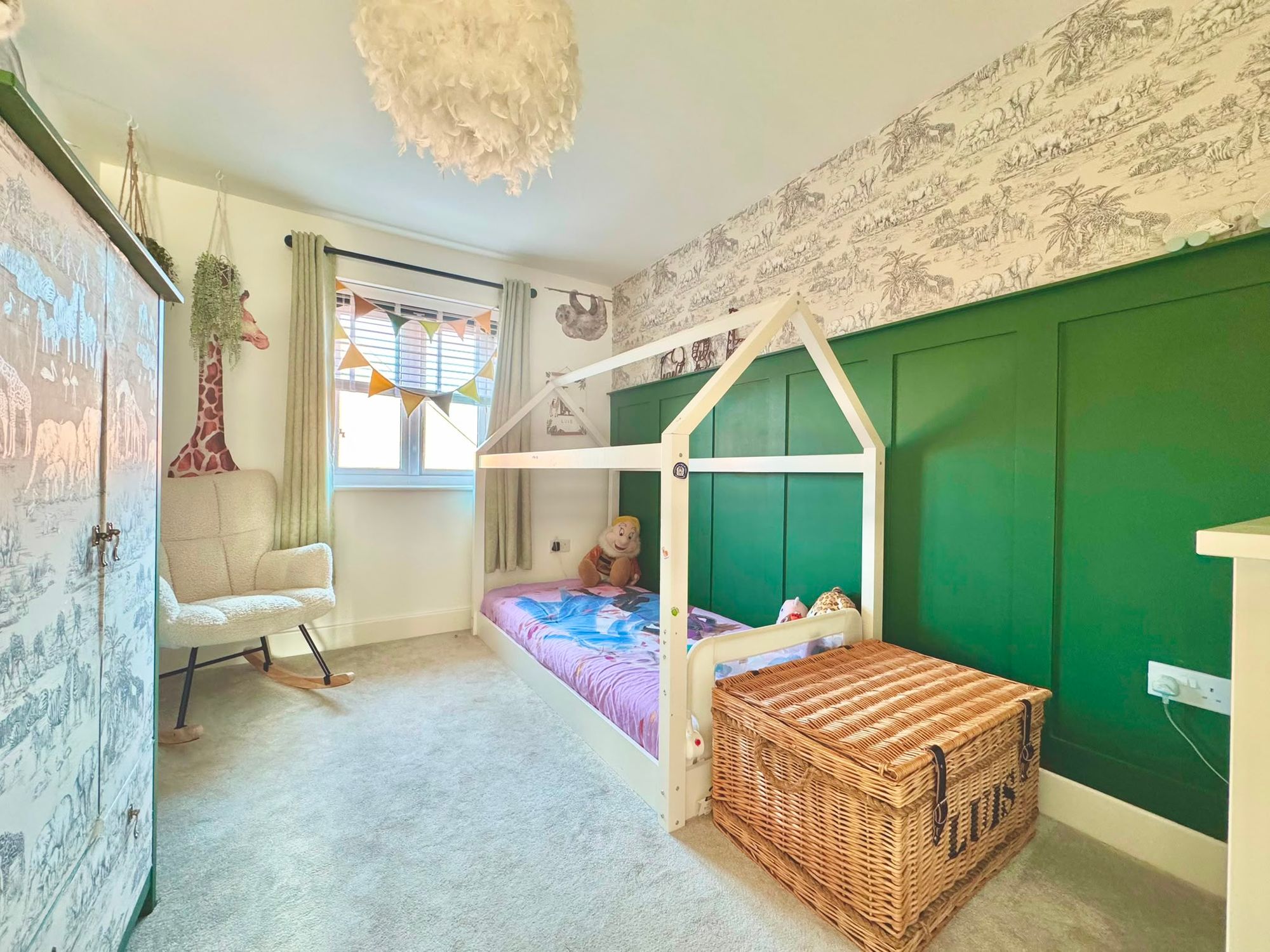 52 Troon Road, Botley
