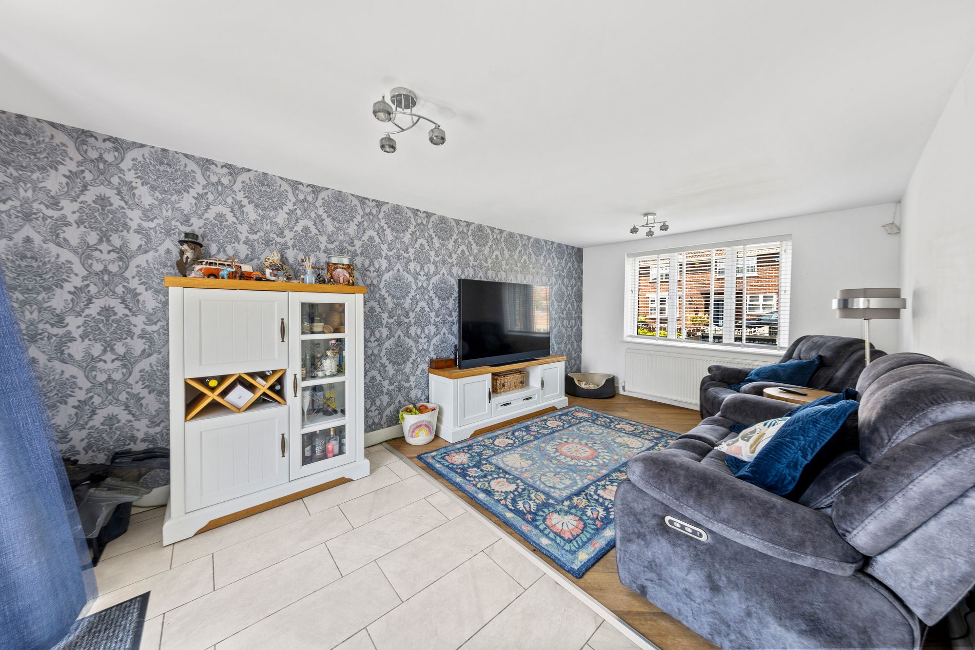 Alder Road, Lowton, WA3
