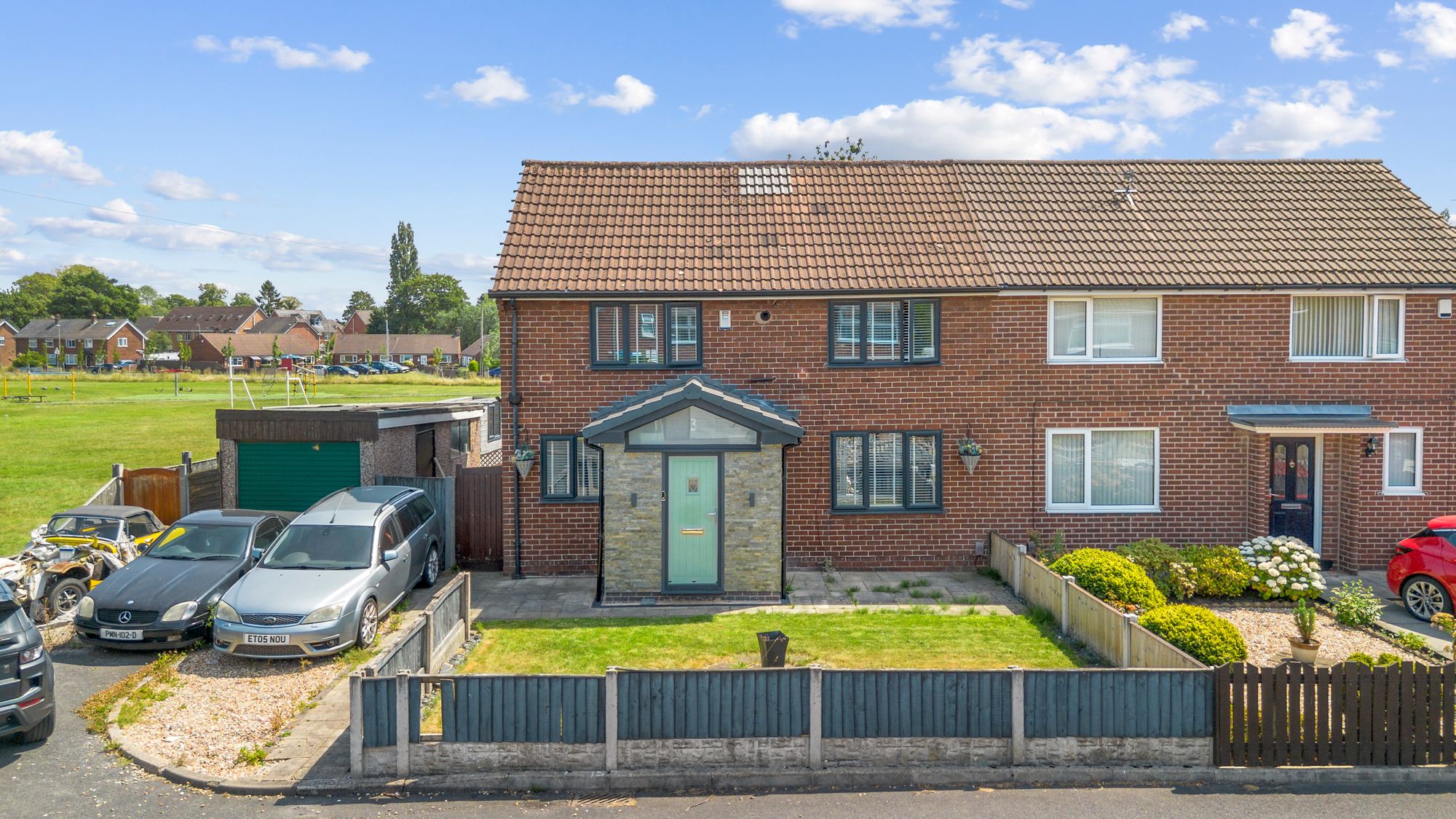 Alder Road, Lowton, WA3