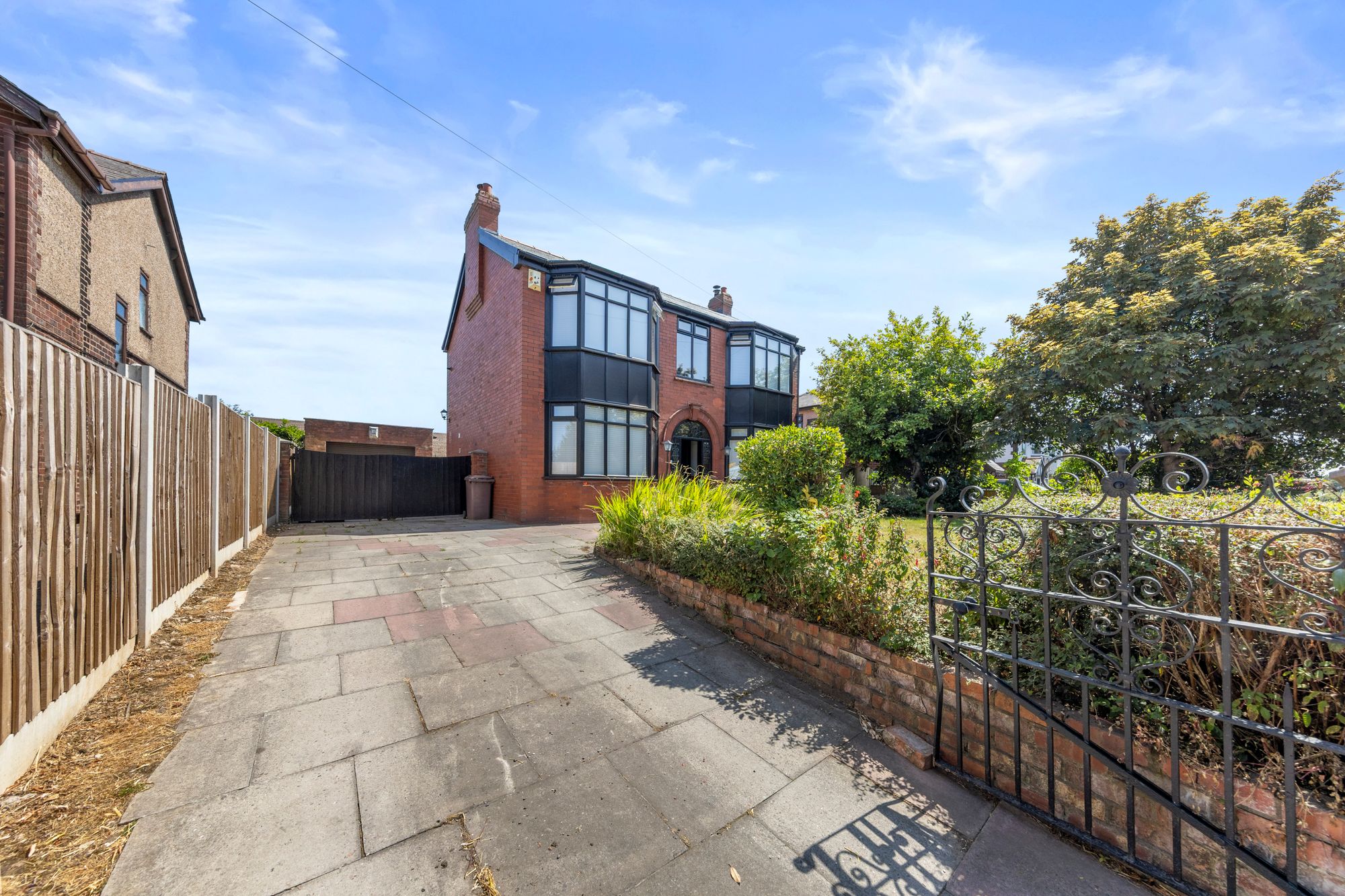 Winwick Road, Newton-Le-Willows, WA12
