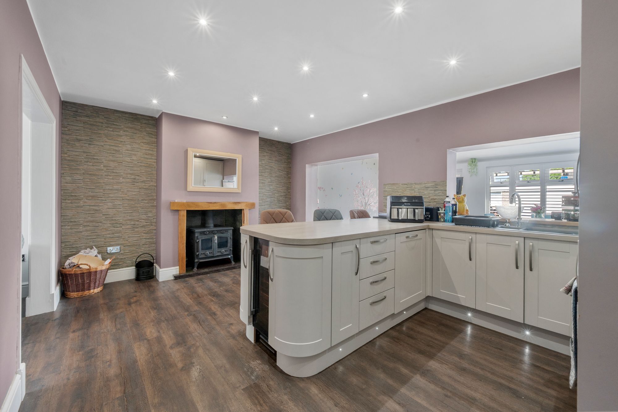 Ainsworth Road, Dentons Green, WA10