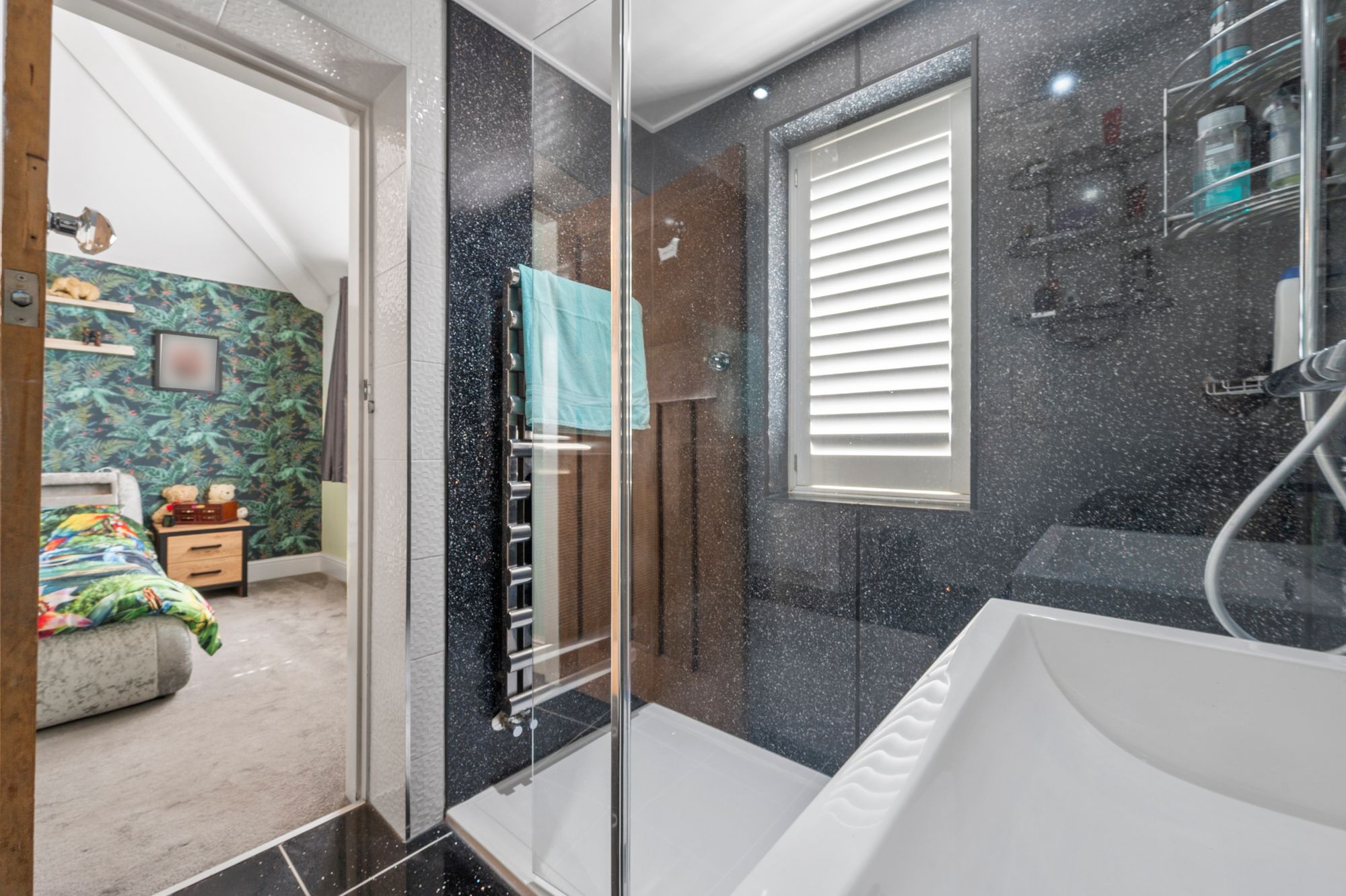 Ainsworth Road, Dentons Green, WA10