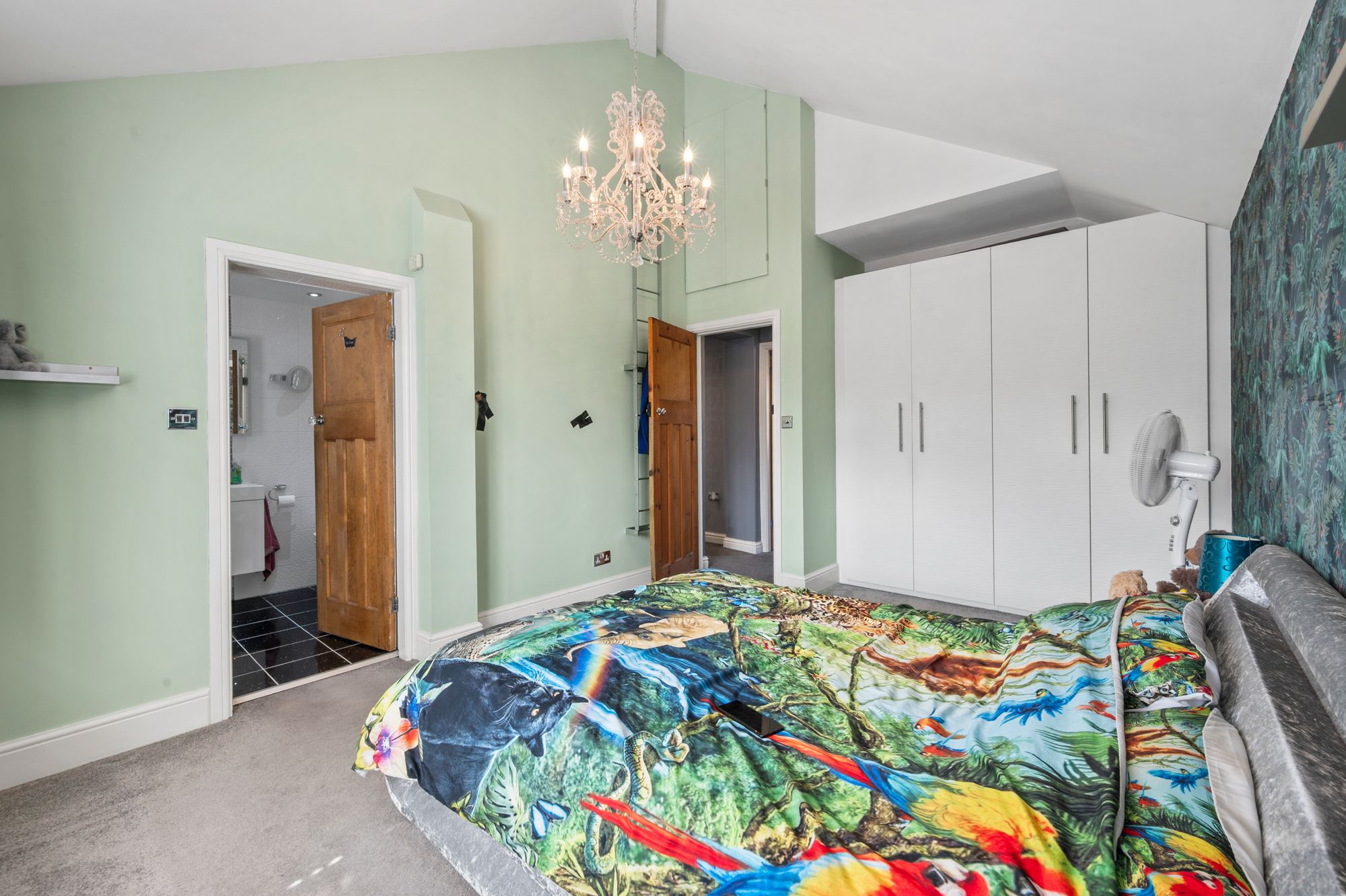 Ainsworth Road, Dentons Green, WA10
