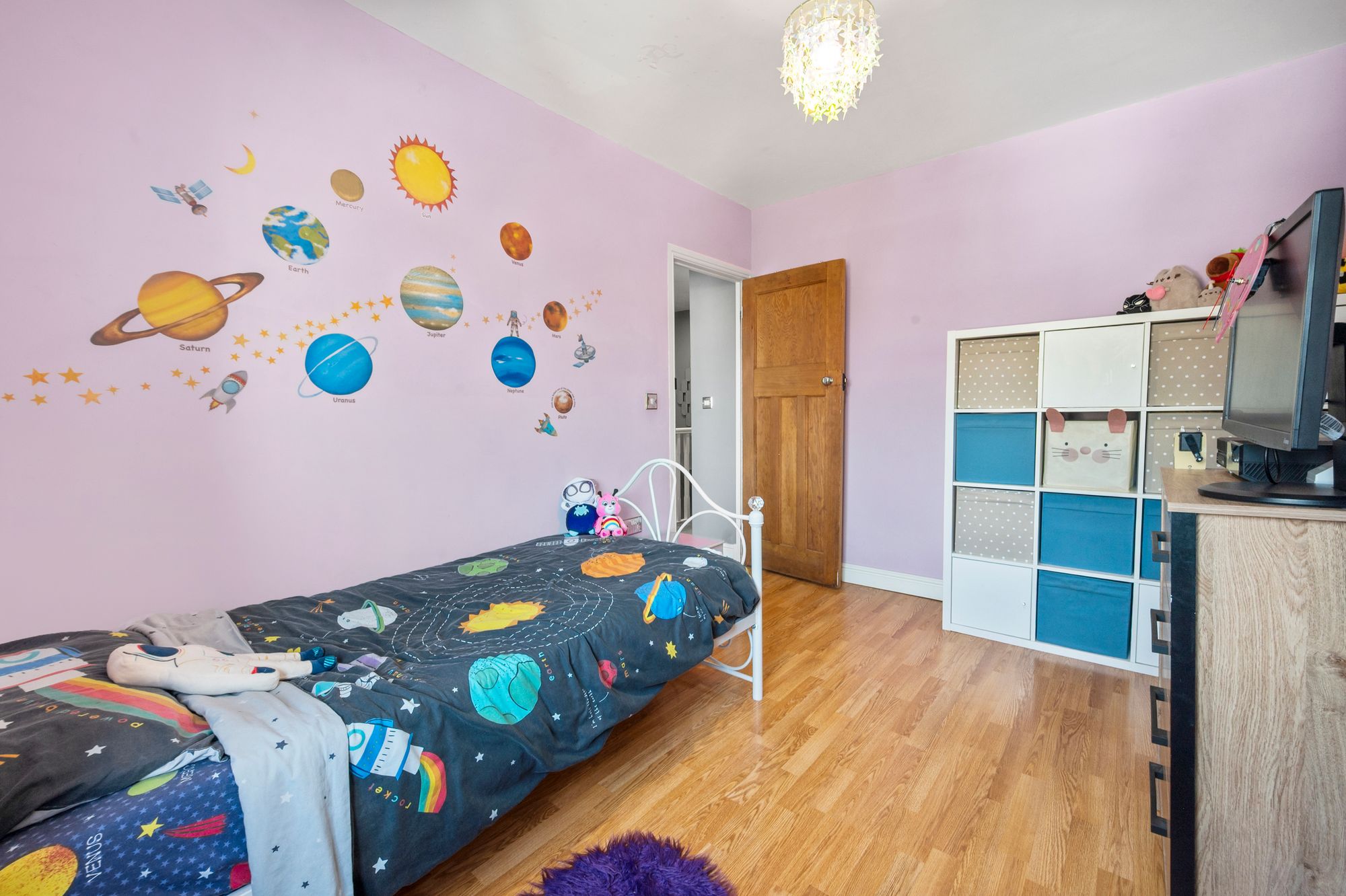 Ainsworth Road, Dentons Green, WA10