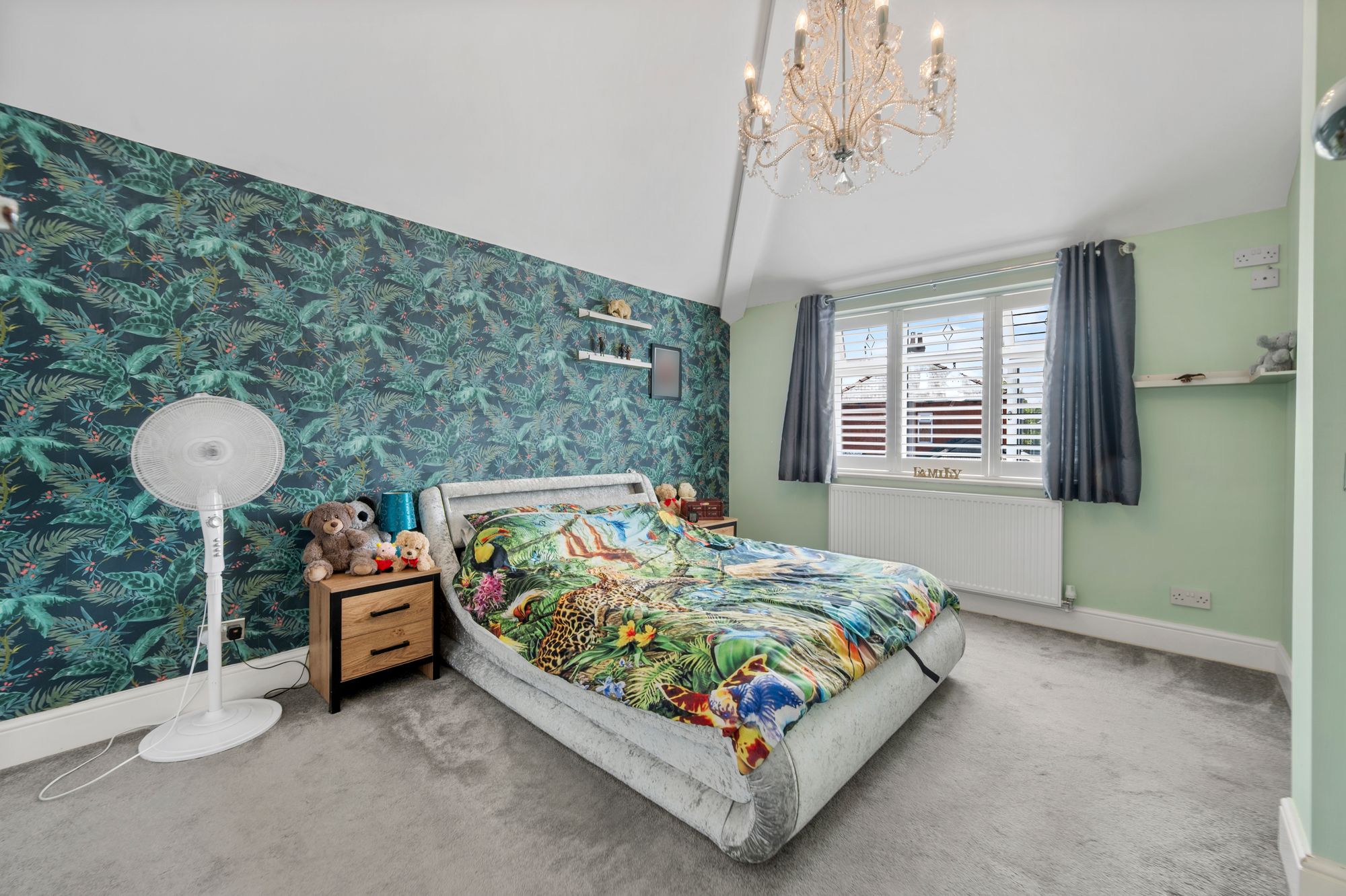 Ainsworth Road, Dentons Green, WA10